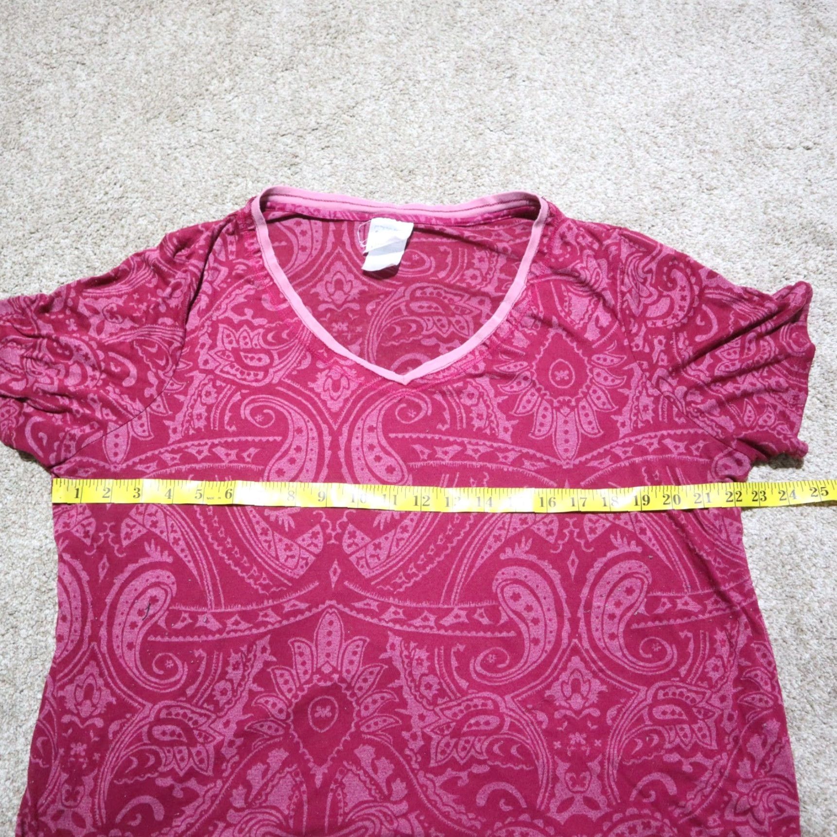 Pinko JMS Just My Size Pink Paisley Graphic Top Short Sleeve Adult Women's Size XL Shirt V-Neck Pullover Casual Pink Paisley 90s? Size XL / US 12-14 / IT 48-50 - 4 Thumbnail