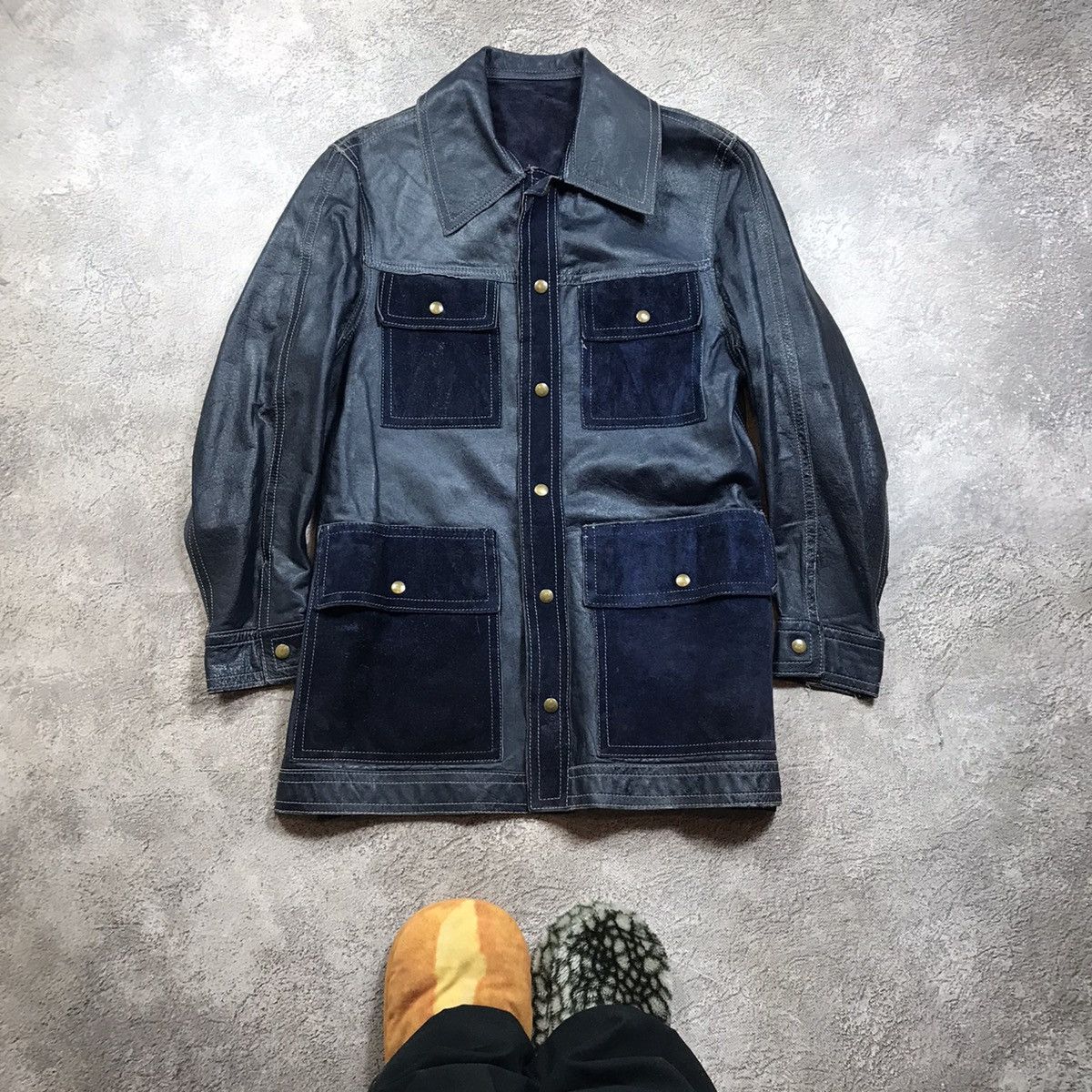 Vintage Vintage 90s Oversized Workwear Chore Coat Streetwear Logo L Size L / US 10 / IT 46 - 1 Thumbnail