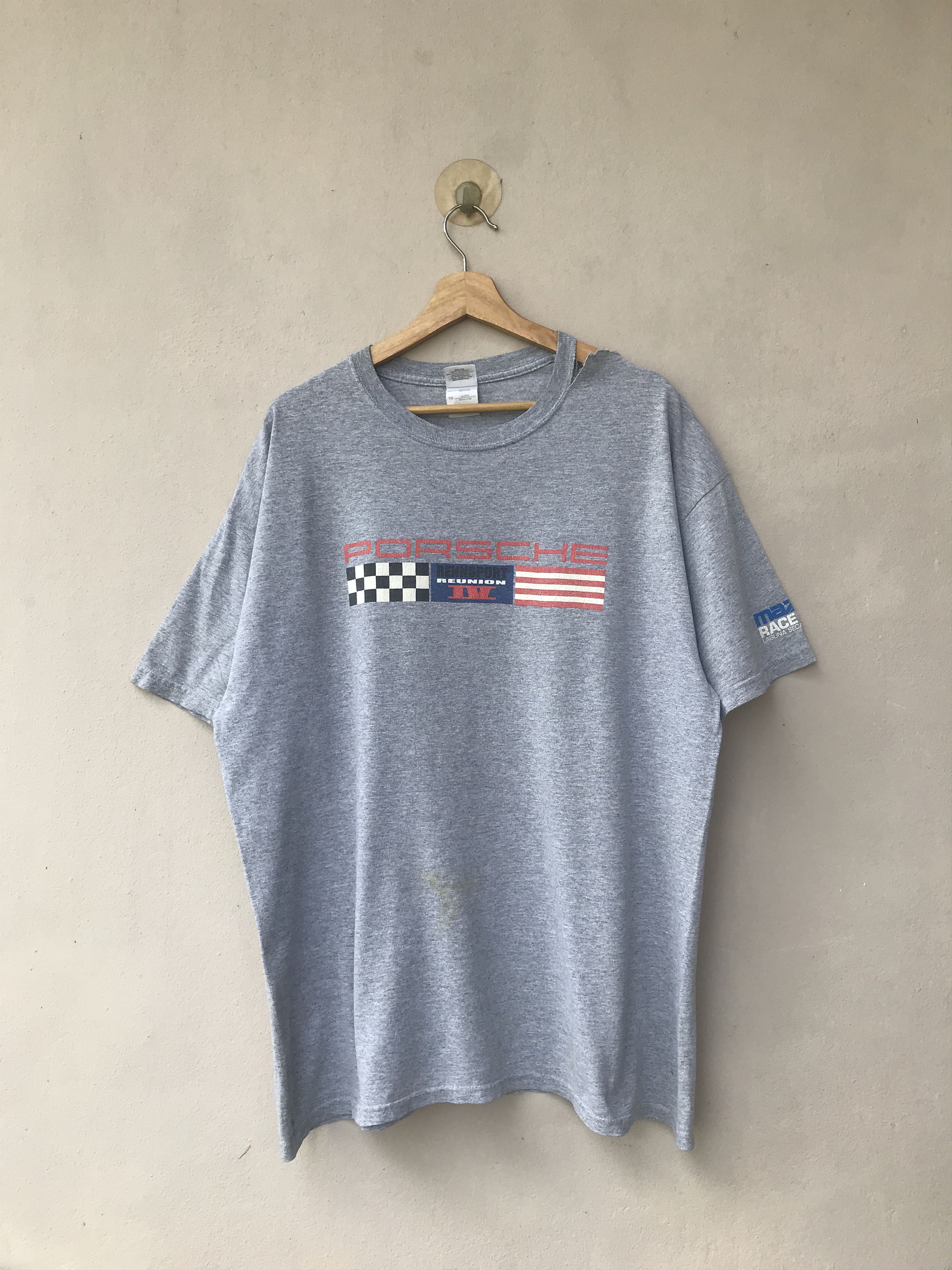 Porsche Design Vintage Y2k Porsche Mazda Raceway Tee nascar racing Size US XL / EU 56 / 4 - 1 Thumbnail