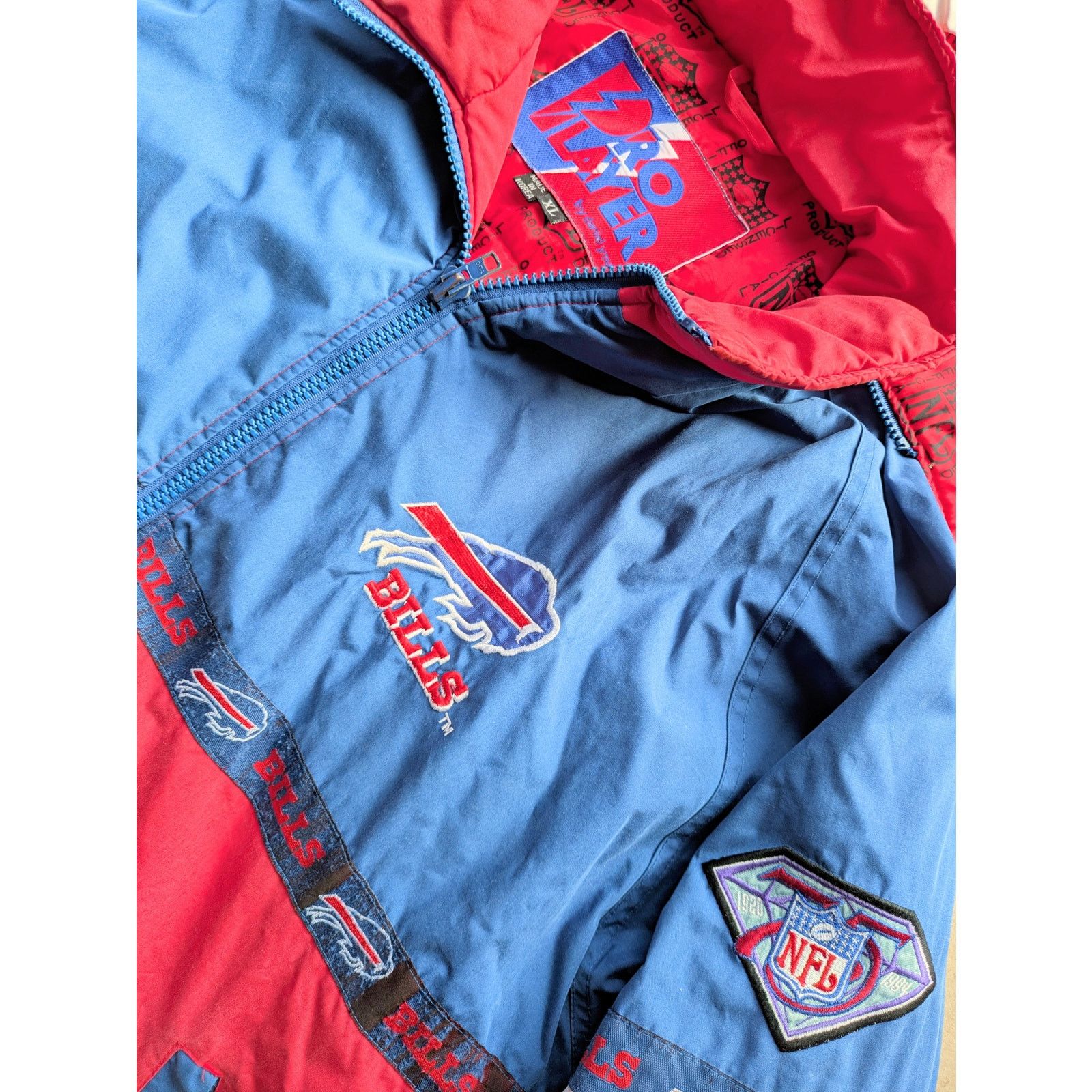 NFL × Pro Player Buffalo Bills 1994 75th puffer TAPE XL hood blue NFL vintage Size US XL / EU 56 / 4 - 6 Thumbnail