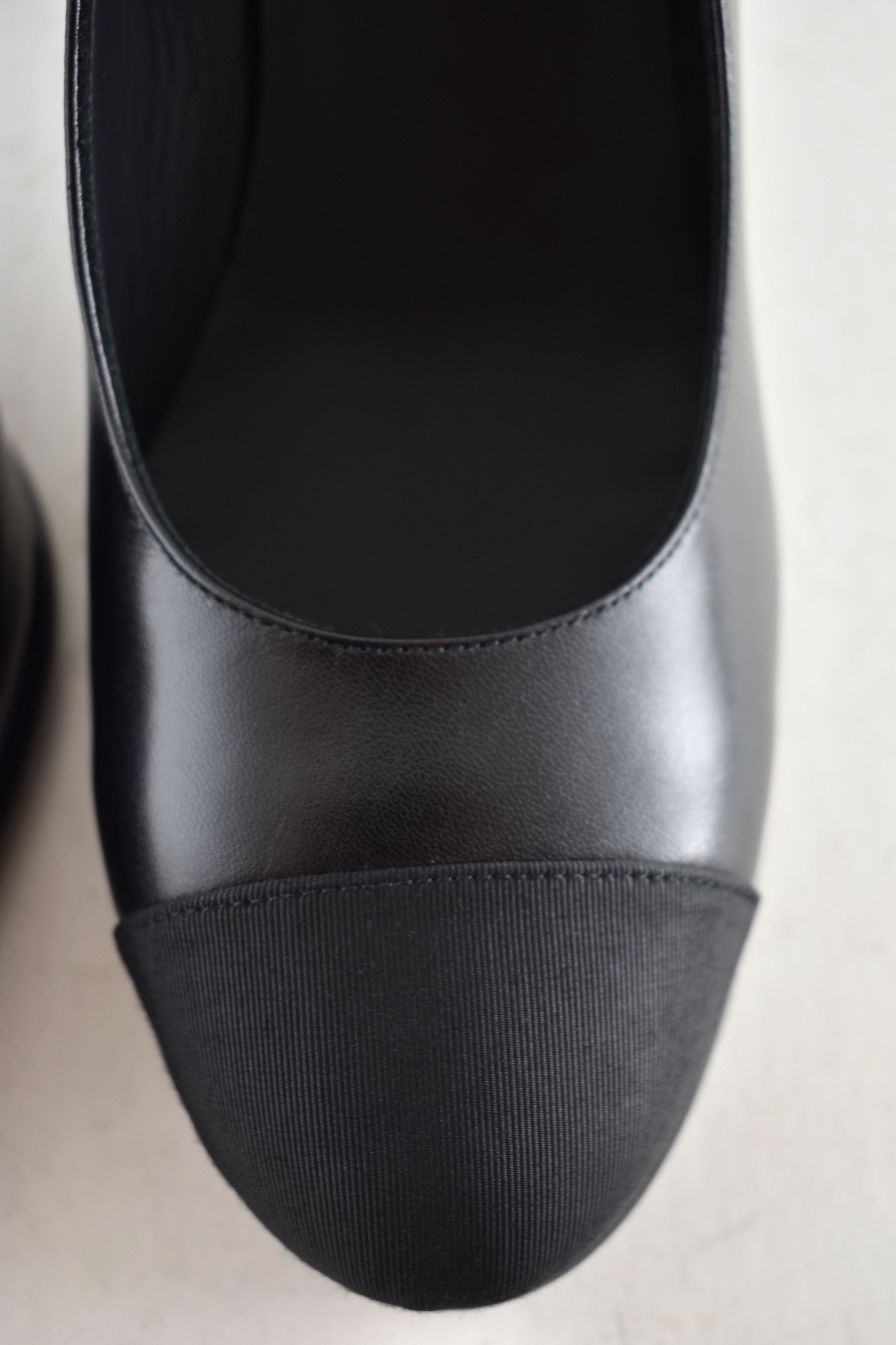 Chanel Chanel 24B CC Logo Ankle Strap Block Heel Platform Pumps 41 Size US 11 / IT 41 - 9 Thumbnail
