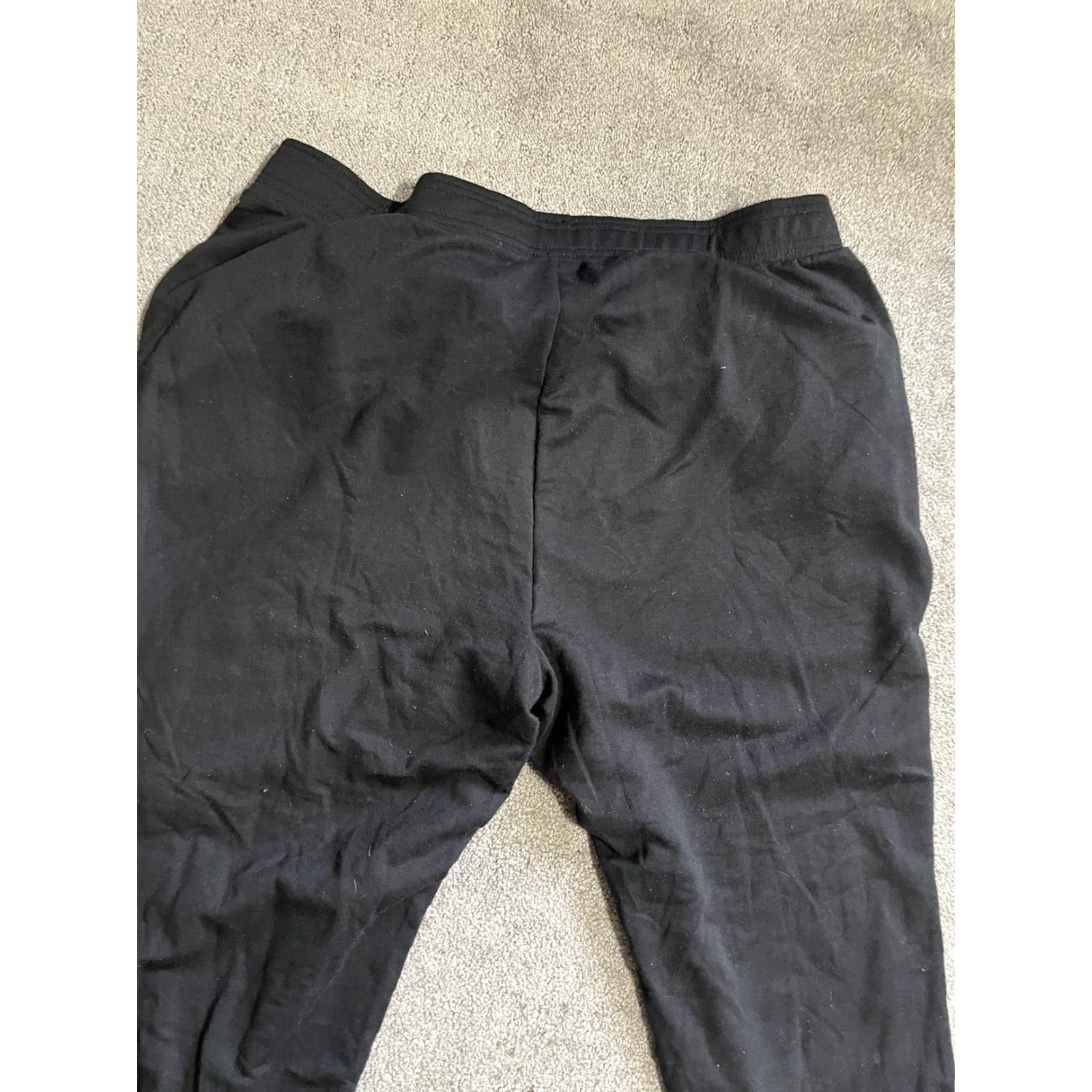 Eddie Bauer Eddie Bauer Black pull on lounge pants XL Women's Solid Polyester Blend Casual Pants Inseam 28 Comfort Rise High Size 40" / US 18 - 4 Thumbnail