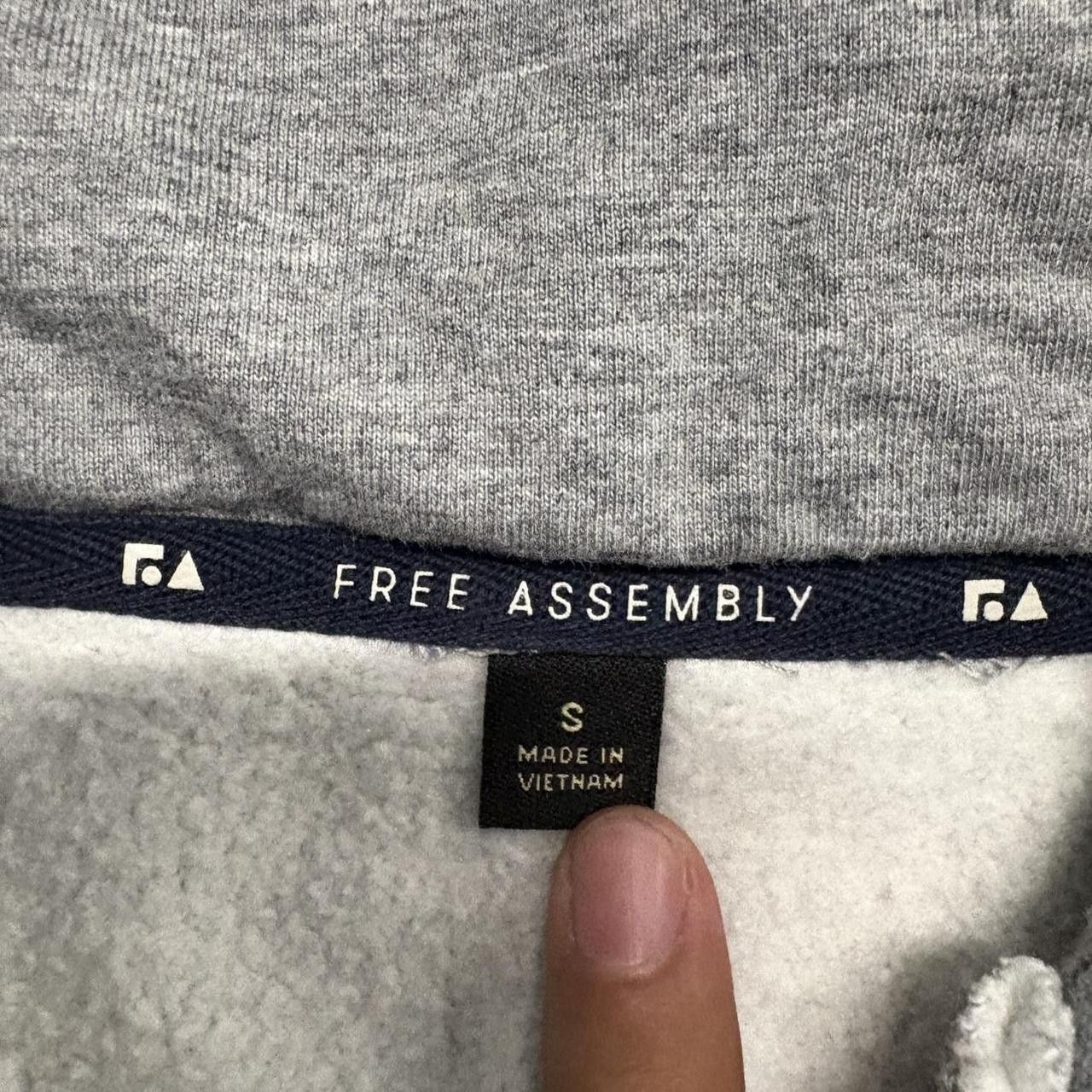 Vintage Crazy Vintage Y2K/2000s Blank Grey Minimalistic Hoodie! Size US S / EU 44-46 / 1 - 3 Thumbnail