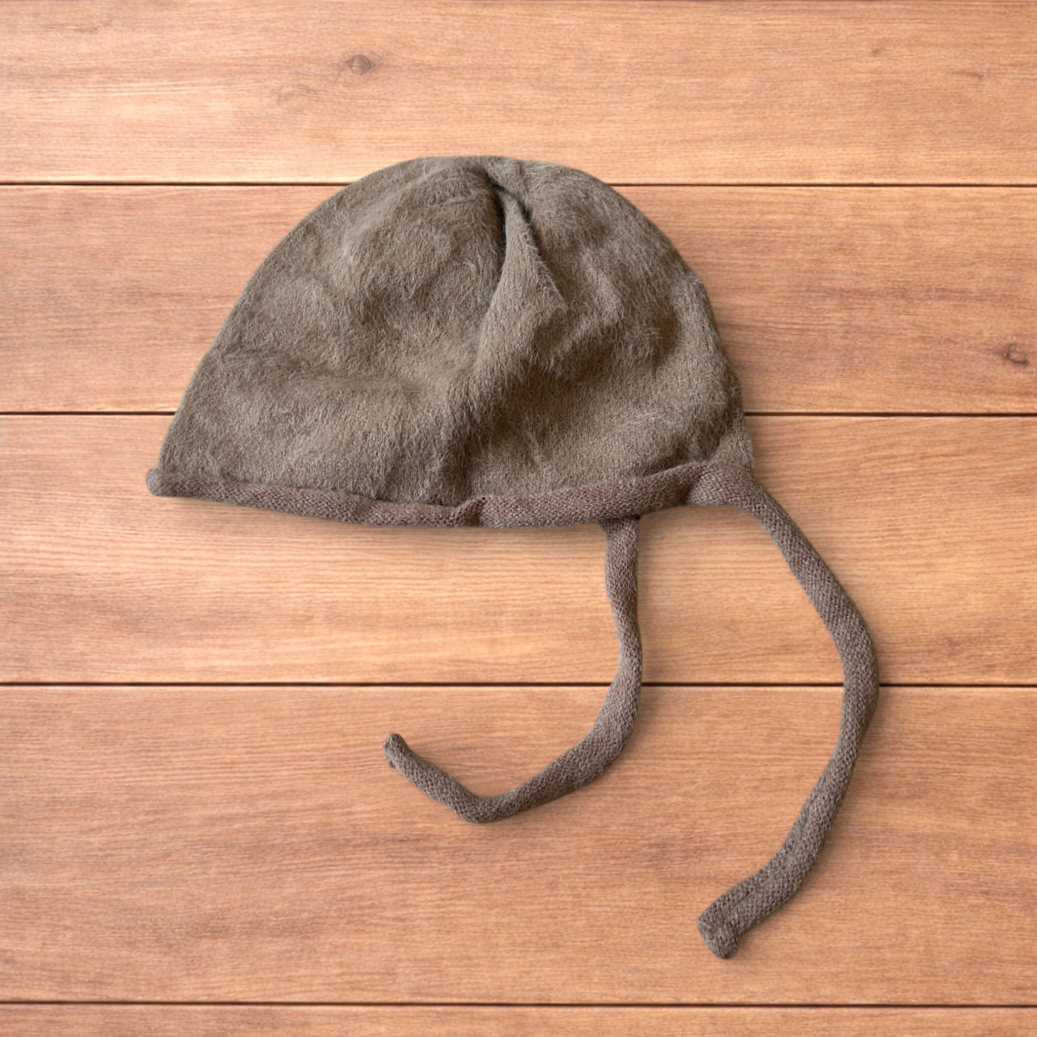 Japanese Brand Y2k Japanese knitted bonnet ear flap hat in coffee brown. Size ONE SIZE - 4 Thumbnail