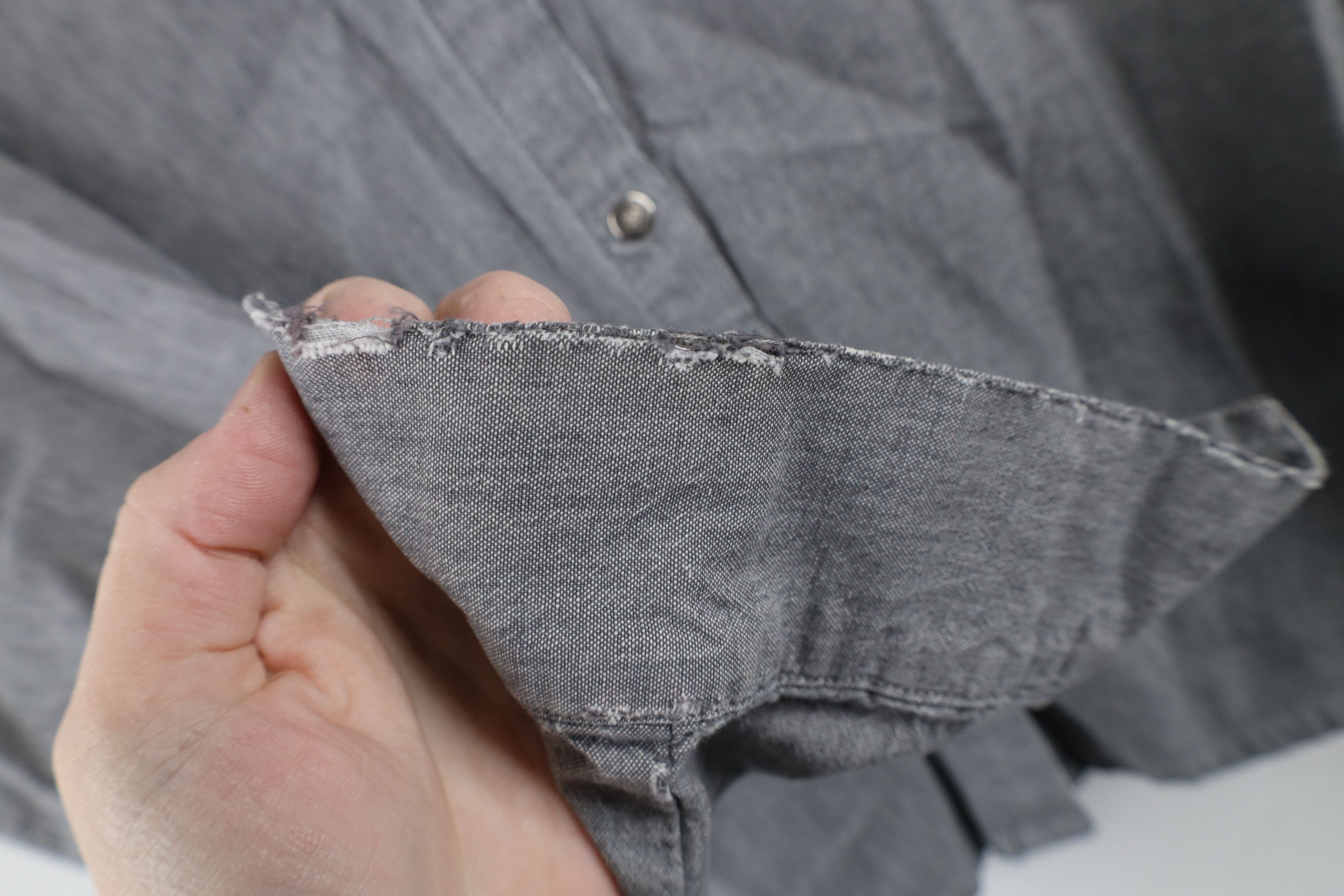 Harley Davidson × Vintage Vintage 90s Harley Davidson Chambray Button Shirt Gray Size S / US 4 / IT 40 - 6 Thumbnail