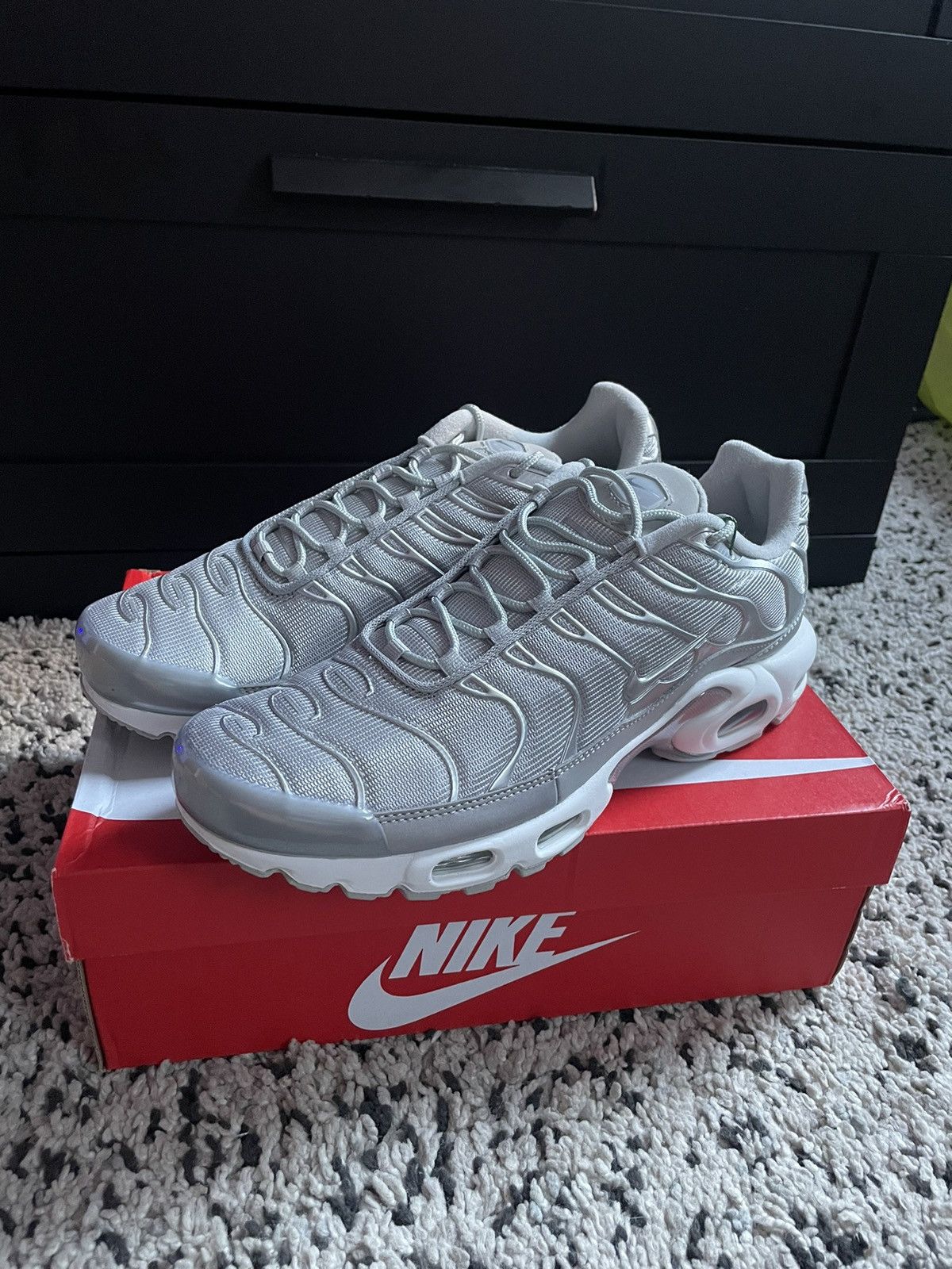 image of Nike Air Max Plus Metallic Silver Shoes, Men's (Size 11)