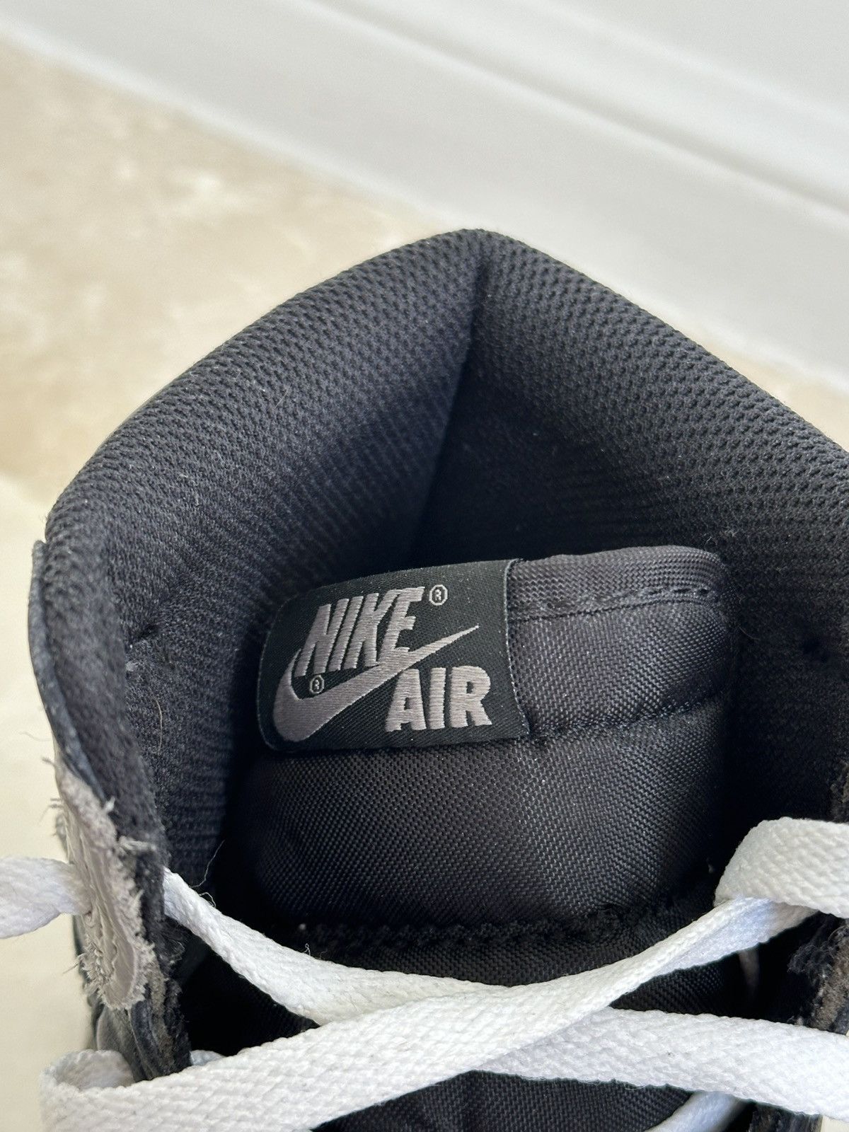Jordan Brand Air Jordan 1 Shadows Size US 9 / EU 42 - 9 Thumbnail