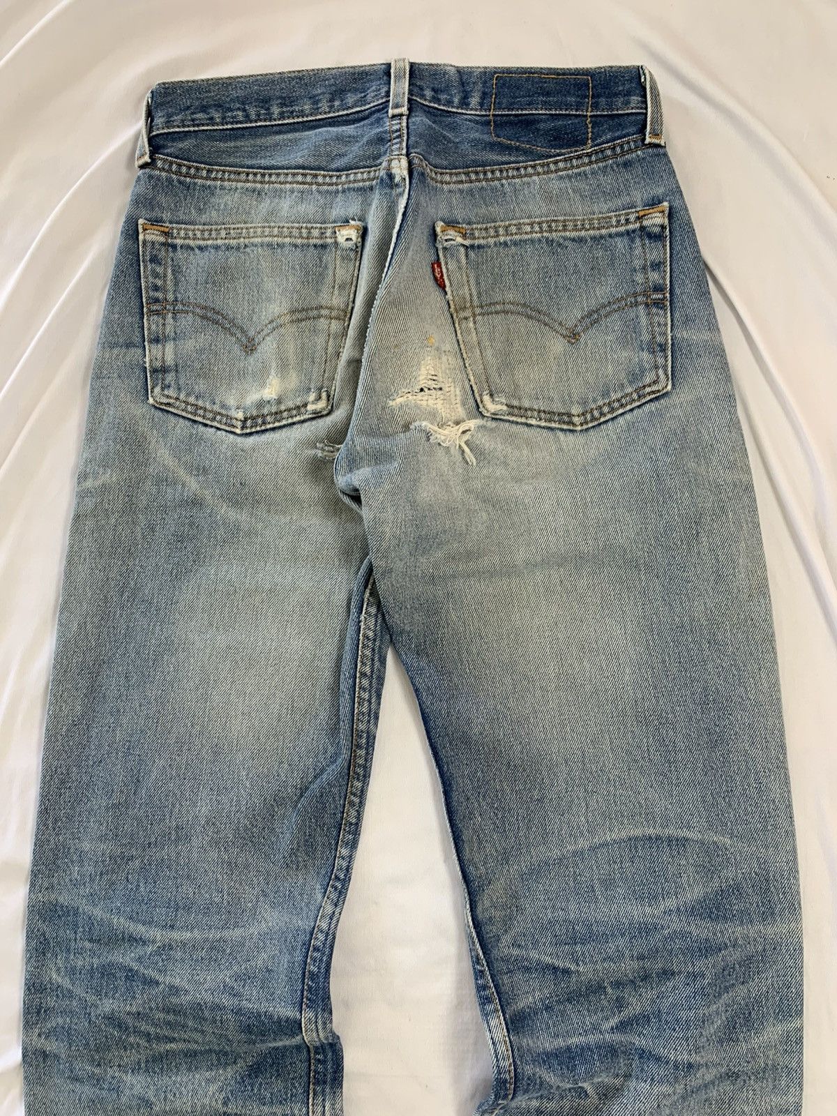 Levi's Vintage Clothing 90s levis 501 vintage blue jeans distressed style Size US 29 - 11 Thumbnail