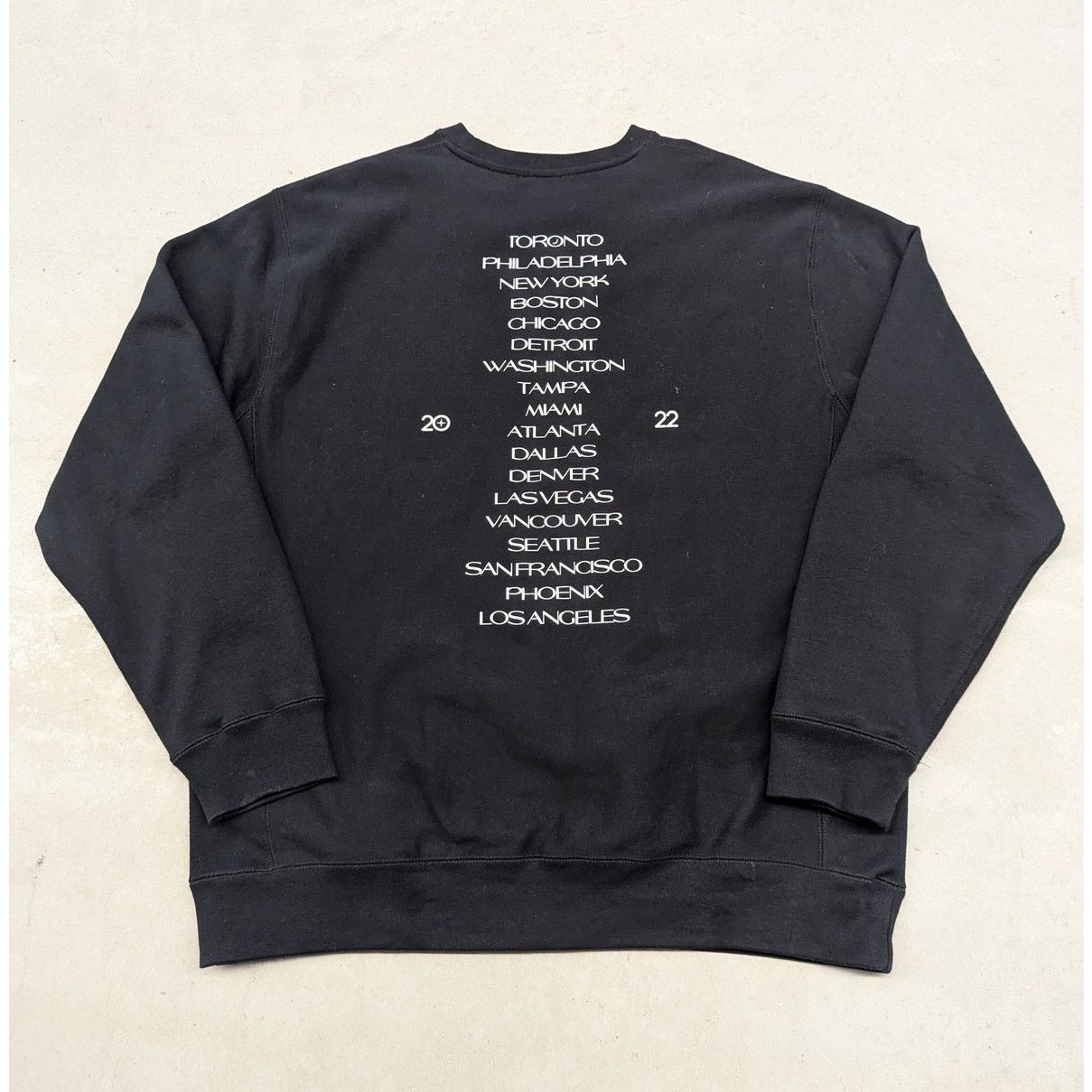 Band Tees × The Weeknd × XO 2022 The Weekend XO After Hours Till Dark tour sweater Size US XXL / EU 58 / 5 - 2 Thumbnail