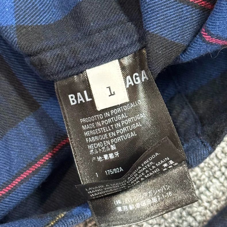 Balenciaga Balenciaga Blue Haig logo embroidered long sleeve shirt Size US L / EU 52-54 / 3 - 7 Thumbnail