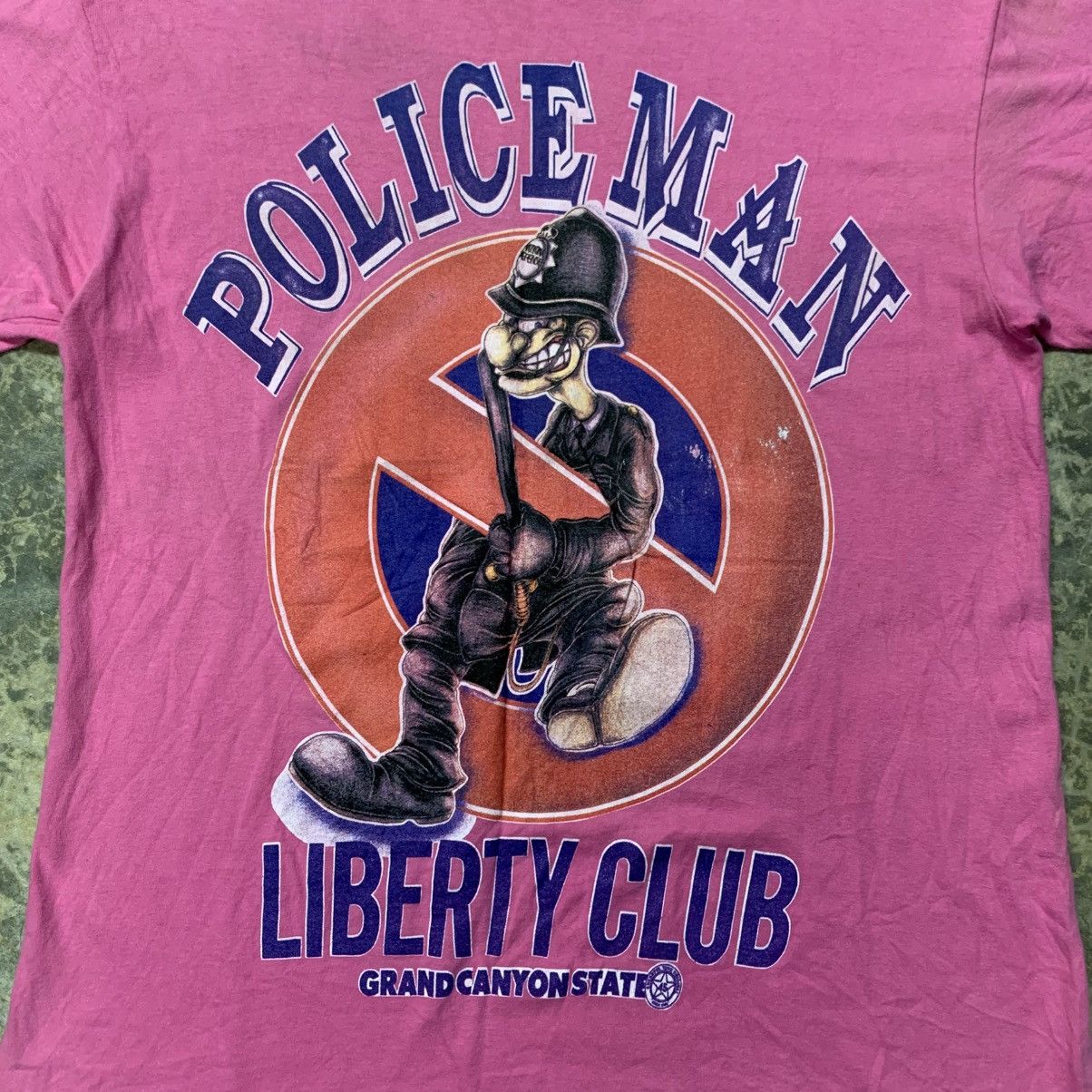 Liberty × Vintage Vintage Policeman Liberty Club faded tee Size US M / EU 48-50 / 2 - 2 Thumbnail