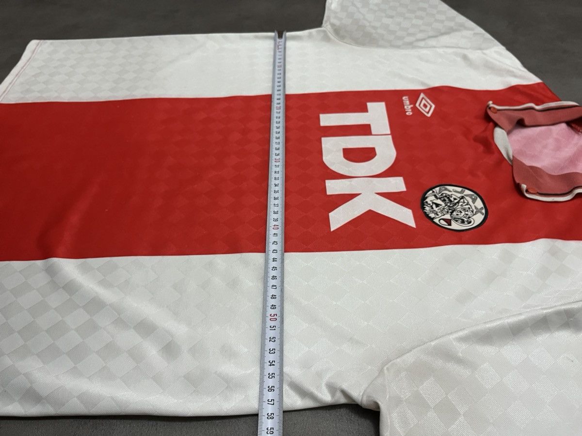 Umbro Rare vintage AJAX 1989/91 home football jersey Size US L / EU 52-54 / 3 - 10 Thumbnail