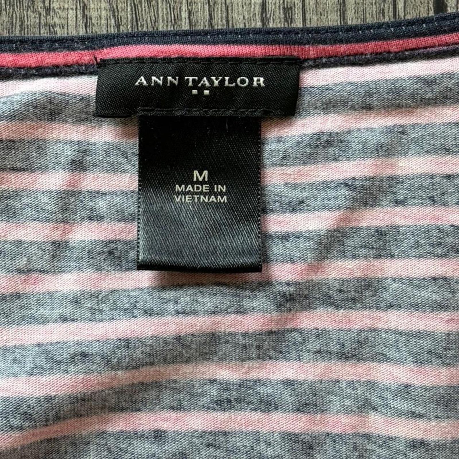 Ann Taylor Ann Taylor Black & Pink Striped Blouse Size M / US 6-8 / IT 42-44 - 3 Thumbnail