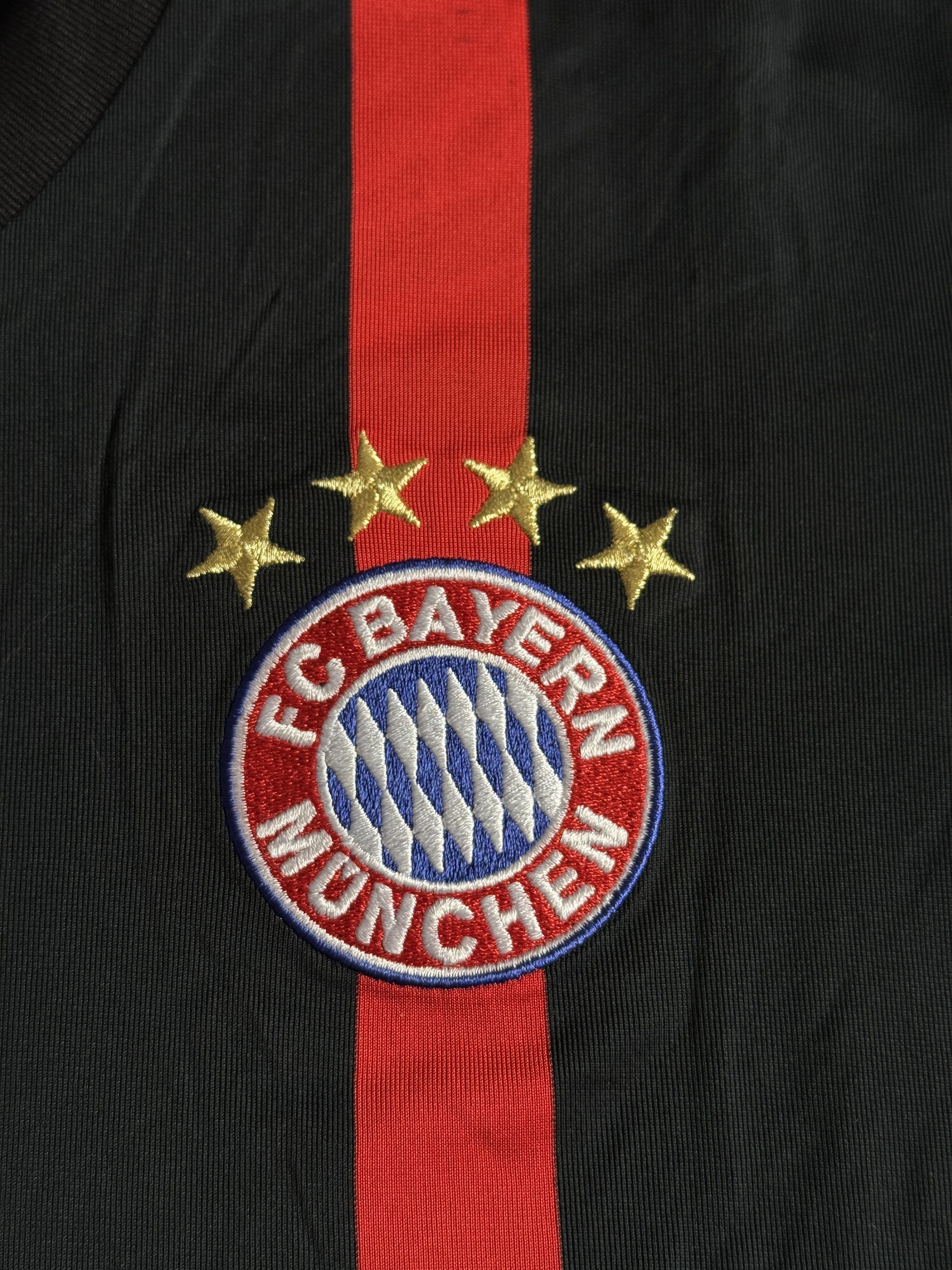 Adidas BAYERN MUNICH 2014 2015 THIRD FOOTBALL SHIRT SOCCER JERSEY M Size US M / EU 48-50 / 2 - 7 Thumbnail