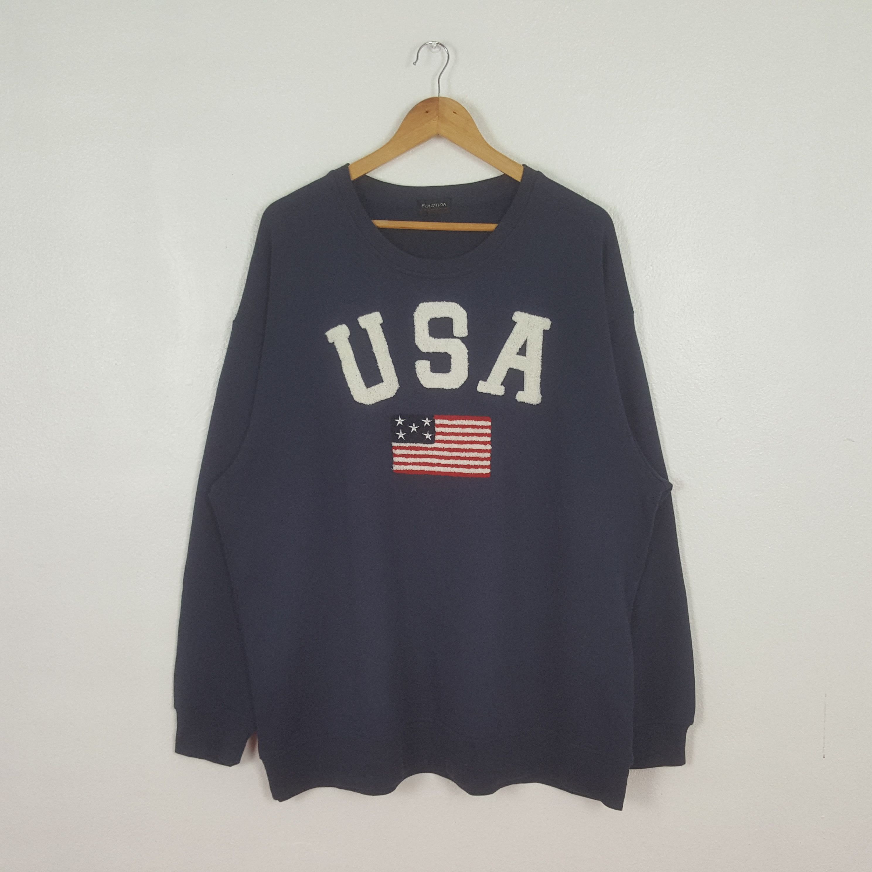 Vintage Vintage Evolution USA Embroidery Sweatshirt C320N5 Size US XL / EU 56 / 4 - 1 Thumbnail