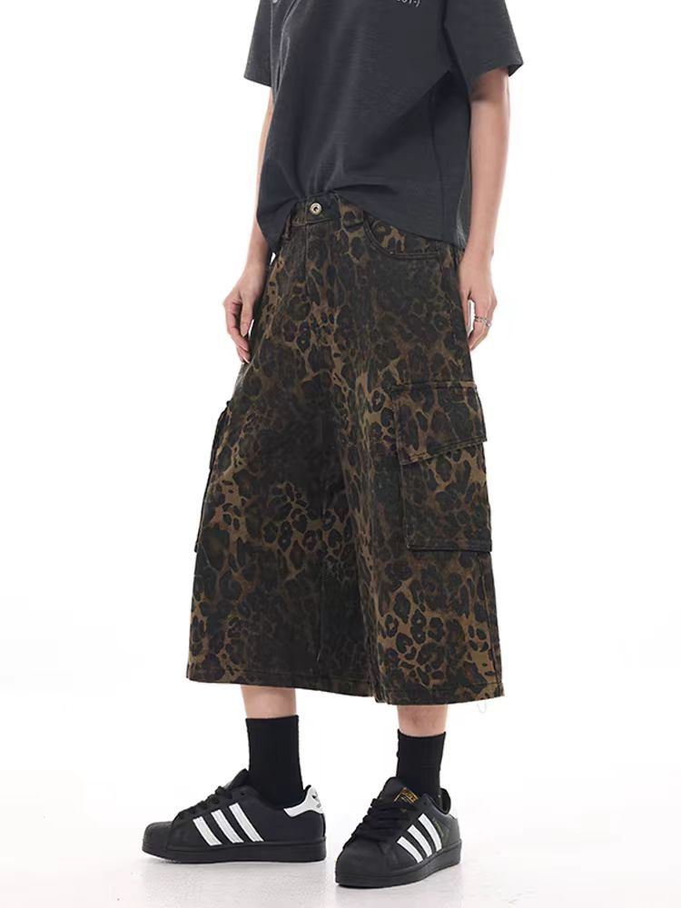 Japanese Brand × Vintage Leopard print paratrooper vintage casual baggy shorts Size US 32 / EU 48 - 2 Thumbnail