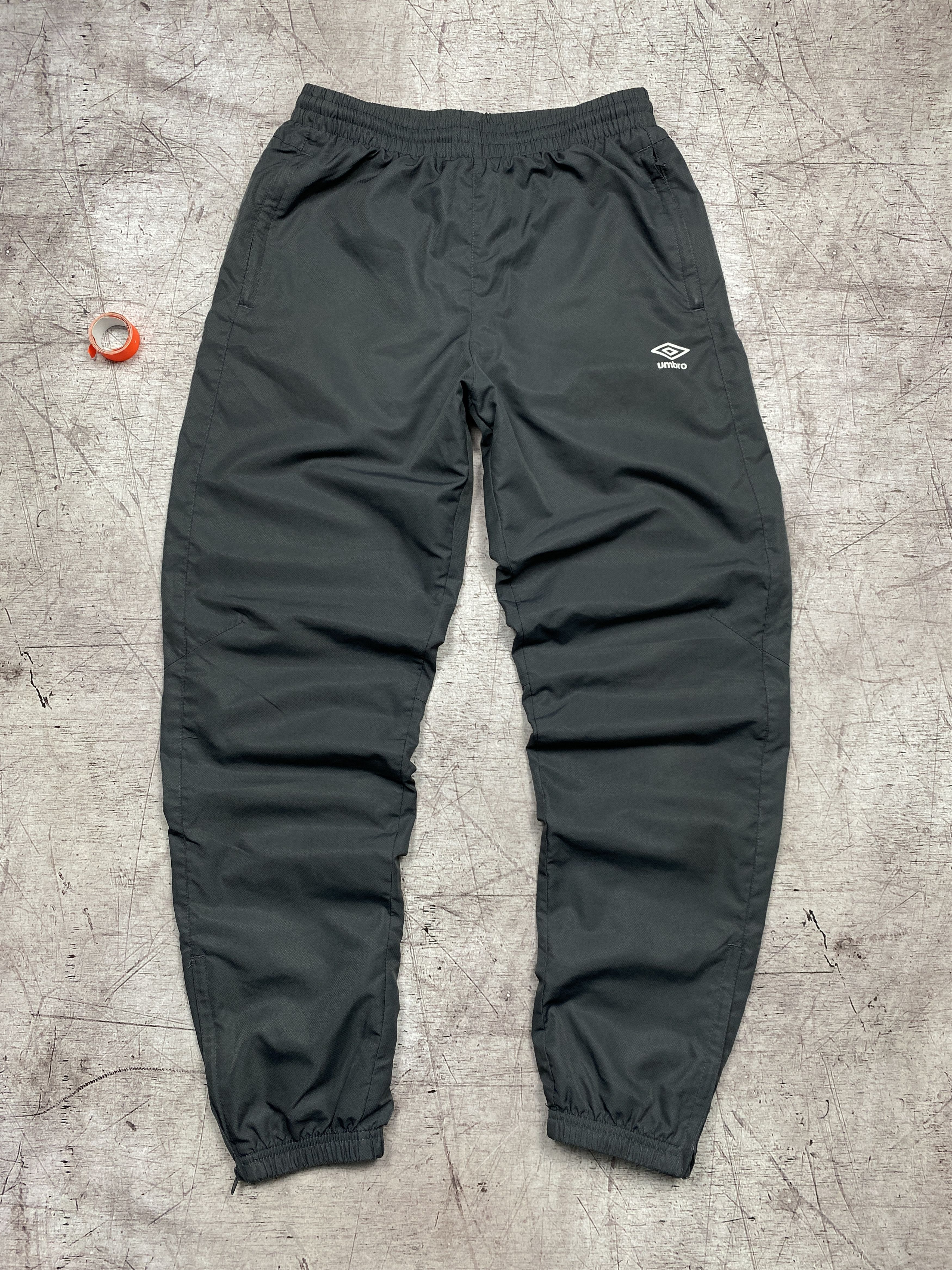 Umbro × Vintage Umbro Vintage Mens Nylon Baggy Parachute Pants y2k Size US 32 / EU 48 - 1 Thumbnail