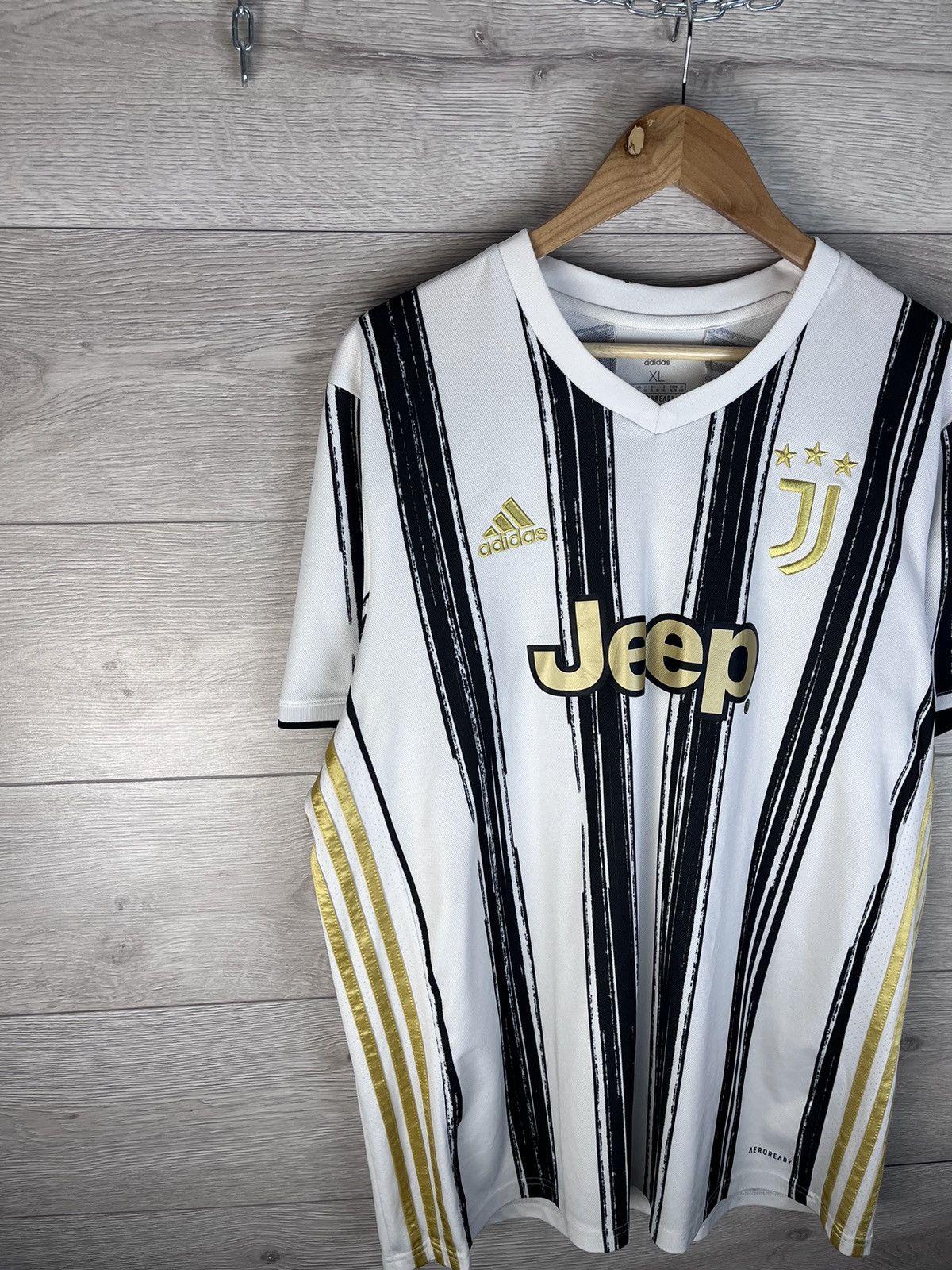 Adidas SOCCER JERSEY Juventus ADIDAS 20/21s SIZE XL JEEP Size US XL / EU 56 / 4 - 2 Thumbnail