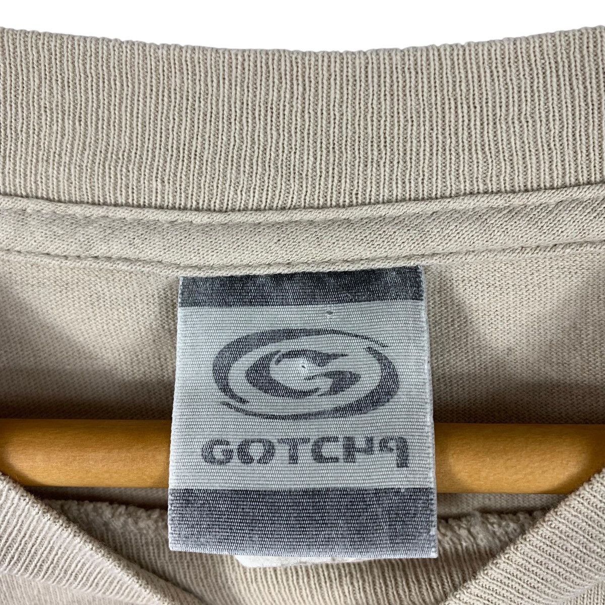 Gotcha × Vintage Vintage 90s GOTCHA spellout surfing tee Size US M / EU 48-50 / 2 - 3 Thumbnail