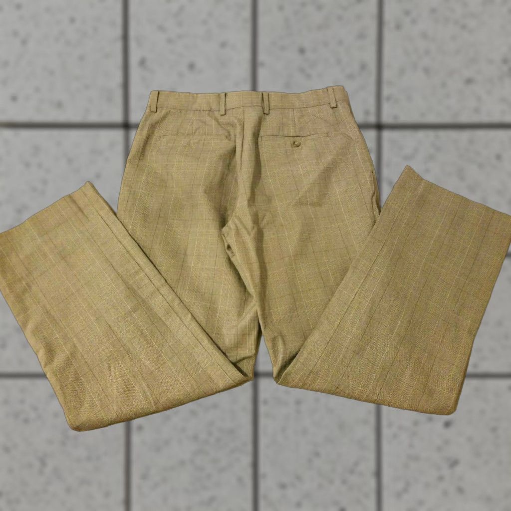 Banana Republic Banana Republic Mens Dress Pants Beige Cotton 30x30 32x30 Inseam 30 Slacks Chino Trousers Regular Width? Size US 30 / EU 46 - 1 Thumbnail