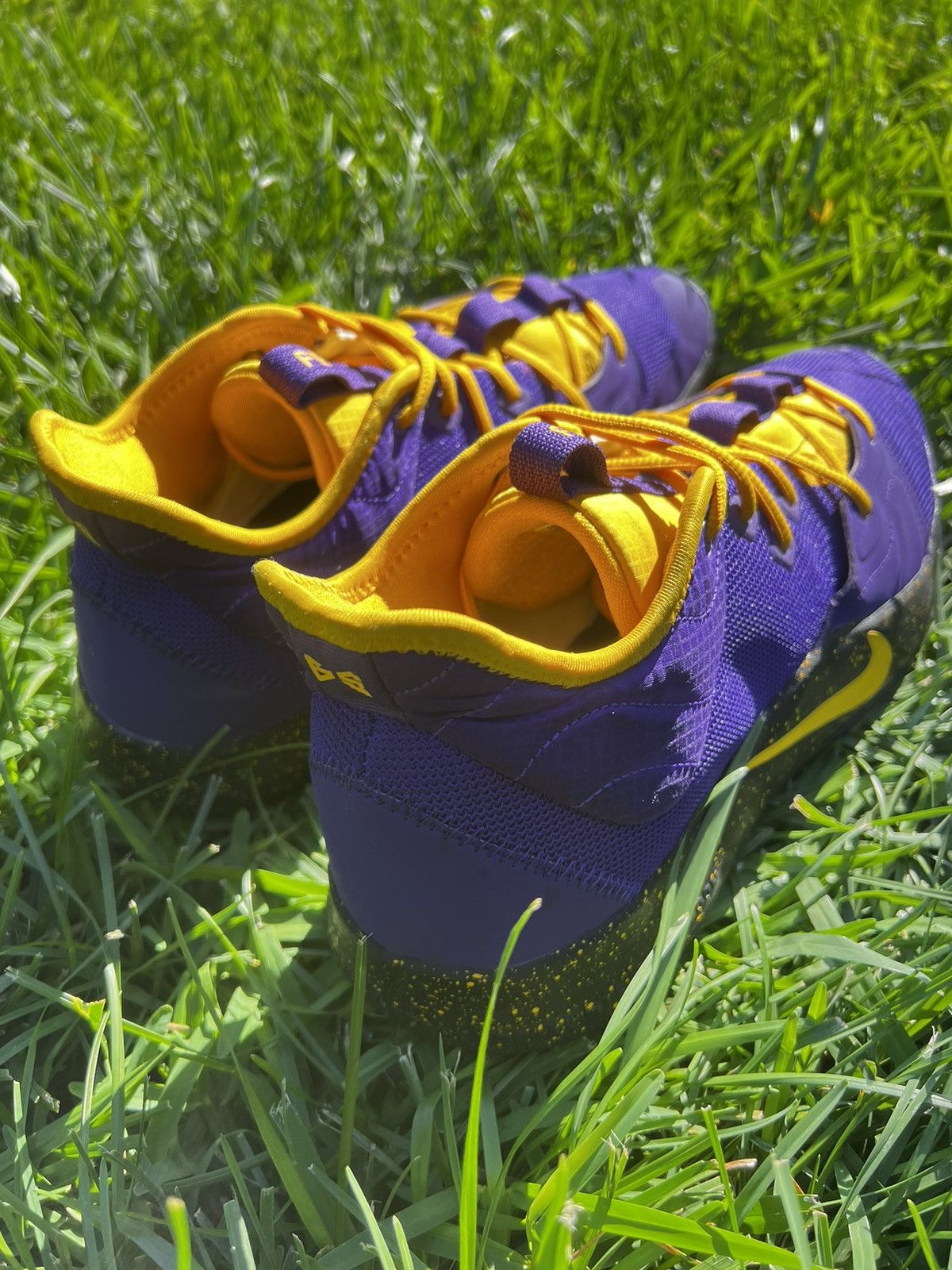 Nike CLEAN Nike PG 3 ID size 13.5 Mens Purple Lakers shoes Size US 13 / EU 46 - 5 Thumbnail