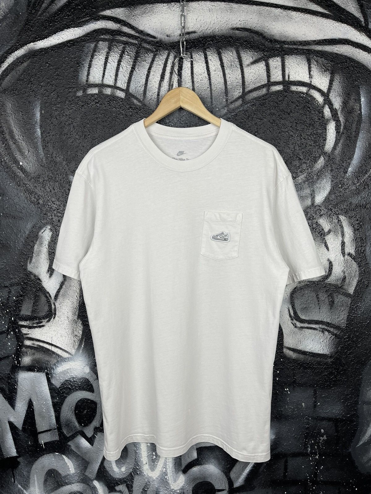 Nike Nike Air Force Pocket T-Shirt Loose Fit Men’s Size S Size US S / EU 44-46 / 1 - 2 Thumbnail