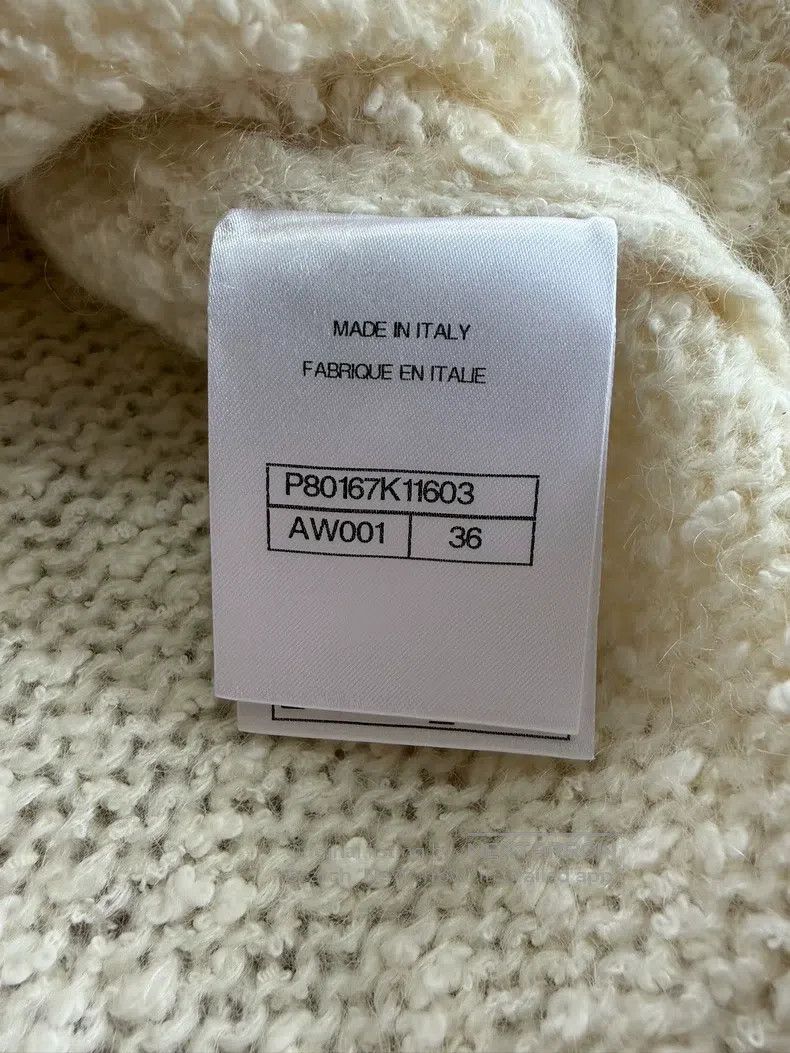 Chanel Chanel White snowflake doll collar cardigan jacket Size XS / US 0-2 / IT 36-38 - 6 Thumbnail