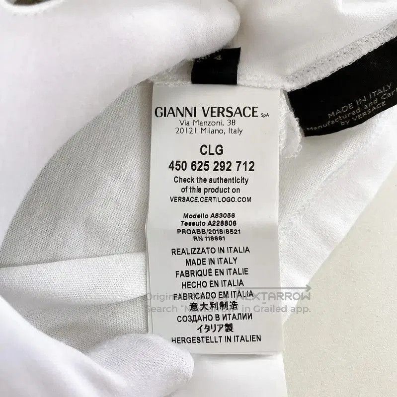 Versace Versace White Logo Cotton T-shirt for Women . Size M / US 6-8 / IT 42-44 - 7 Thumbnail