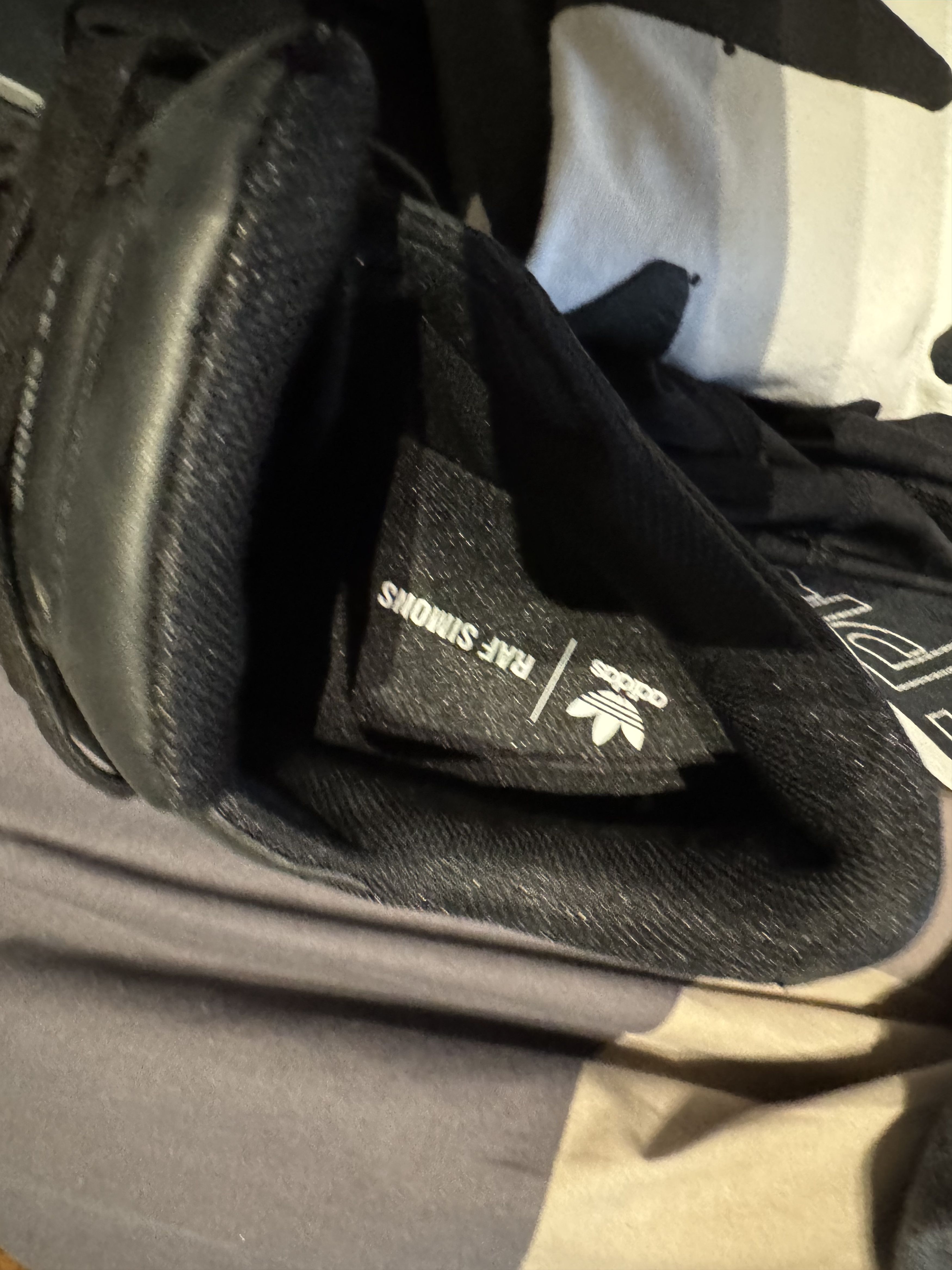 Raf by Raf Simons Raf simons ozweego black and silver Size US 8.5 / EU 41-42 - 8 Thumbnail