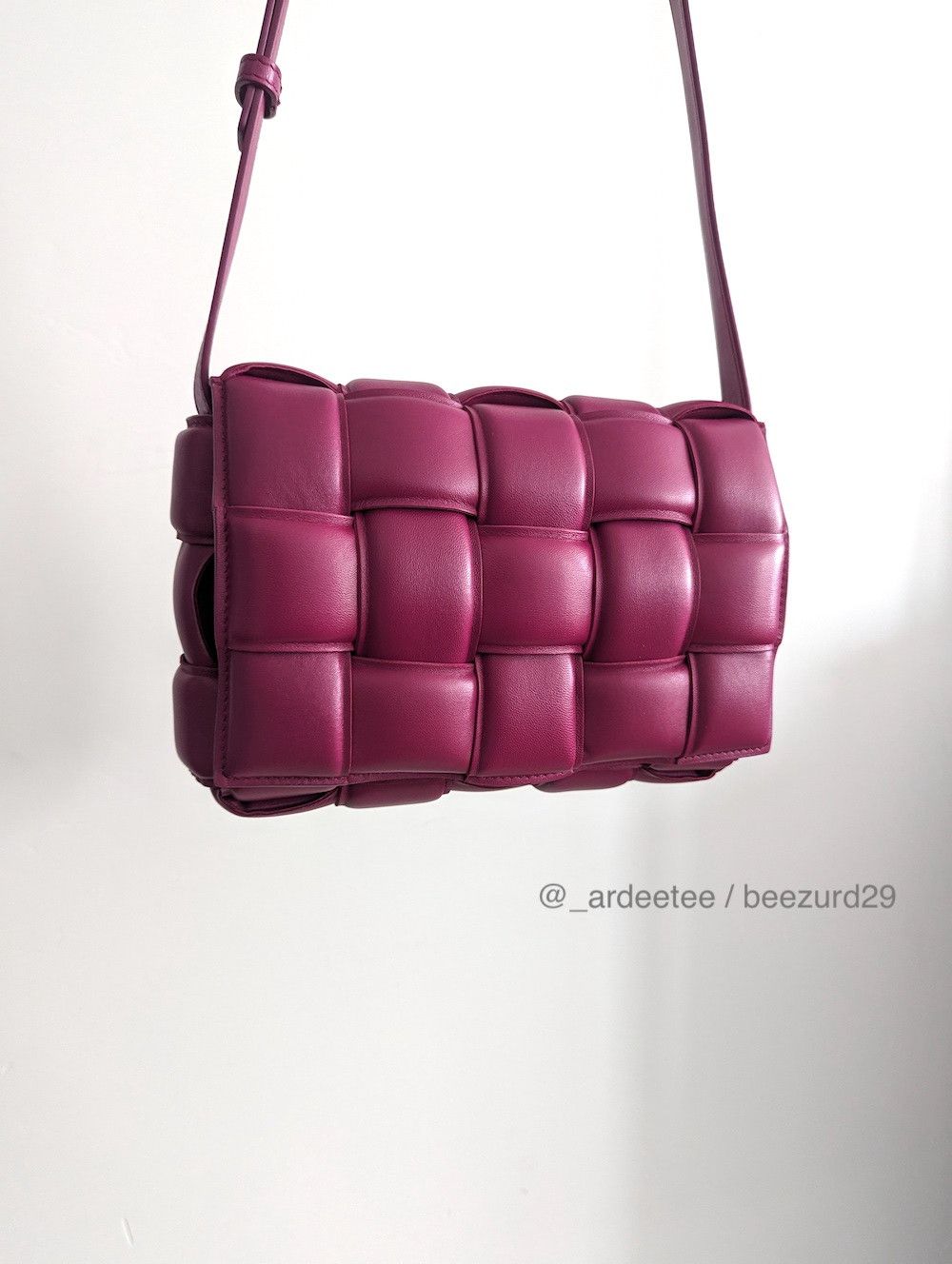 Bottega Veneta *NEW* PADDED LEATHER CASSETTE BAG CINNABAR $4,500 Size ONE SIZE - 5 Thumbnail