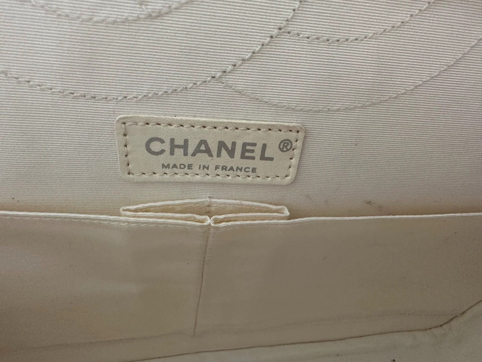 Chanel Chanel 2.55 Flap Bag Ivory Silver Embossed Letter Size ONE SIZE - 6 Thumbnail