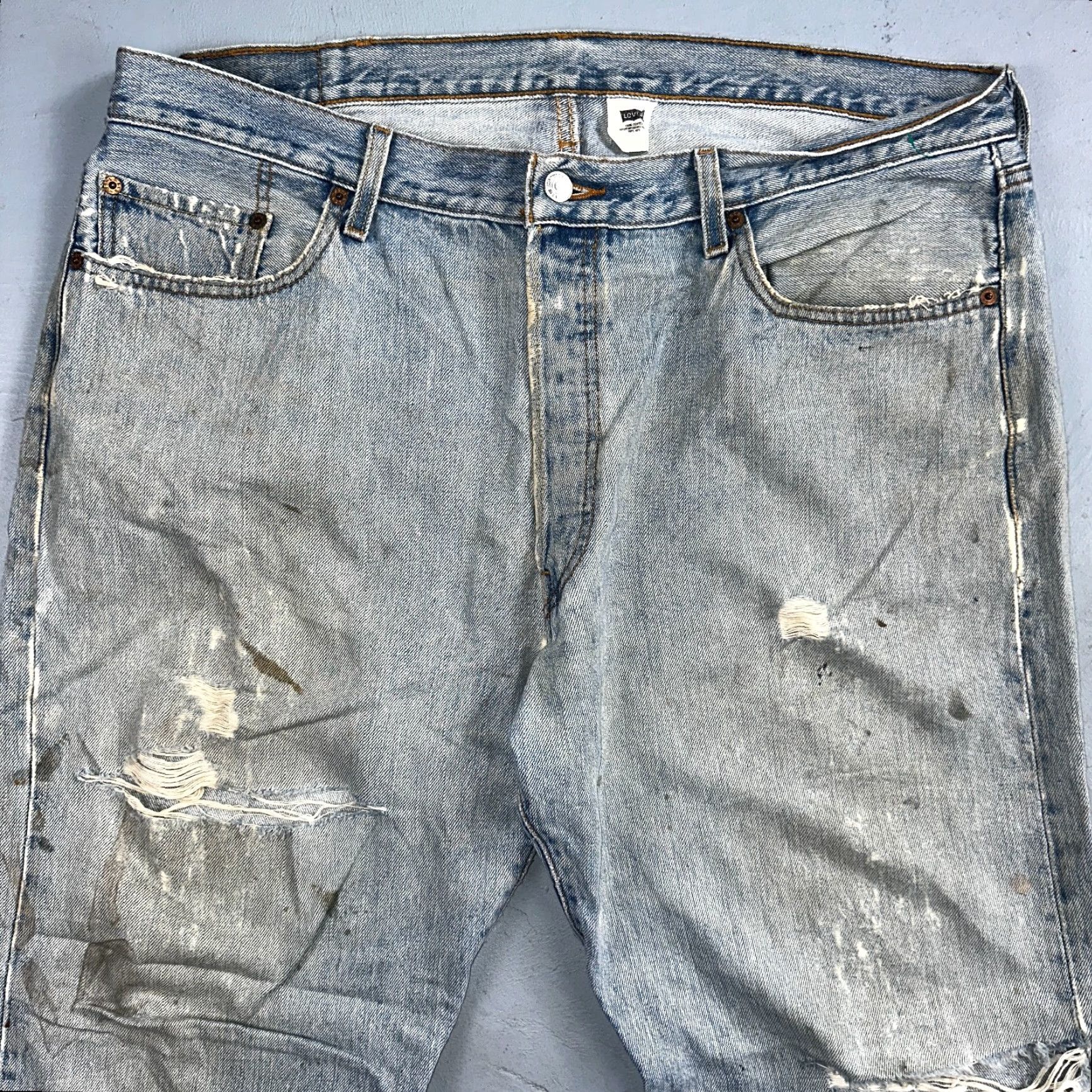 Levi's VINTAGE Levi's 501 Jeans Mens 40x30 Straight Leg Blue Light Wash 90s Denim Size US 40 / EU 56 - 2 Thumbnail