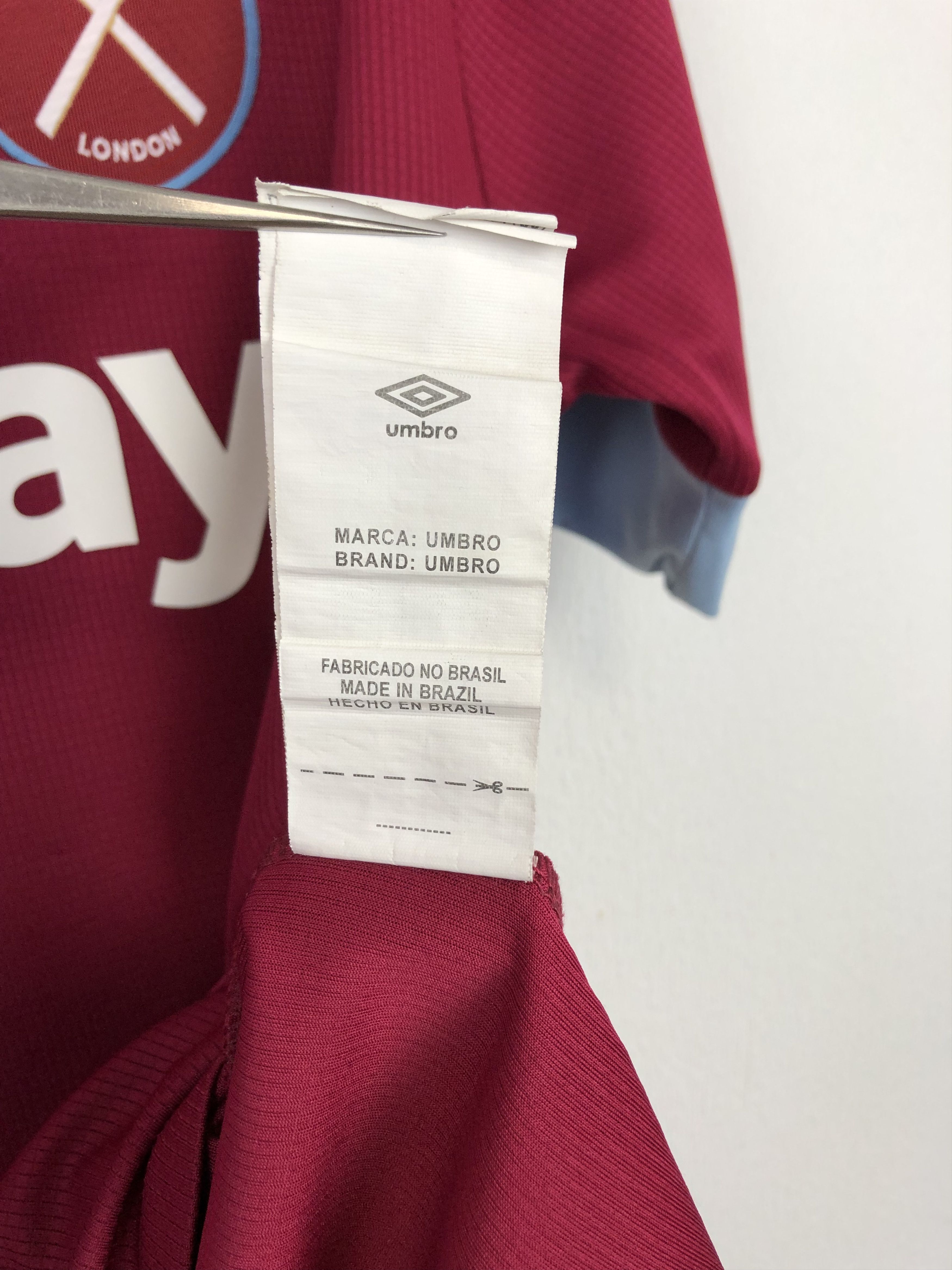 Umbro West Ham United football shirt 2022 Soccer Umbro Tee Hype Size US L / EU 52-54 / 3 - 10 Thumbnail