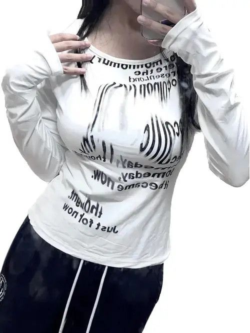 Japanese Brand × Vintage Graffiti Letter Print T Shirt Women Slim Size ONE SIZE - 3 Thumbnail