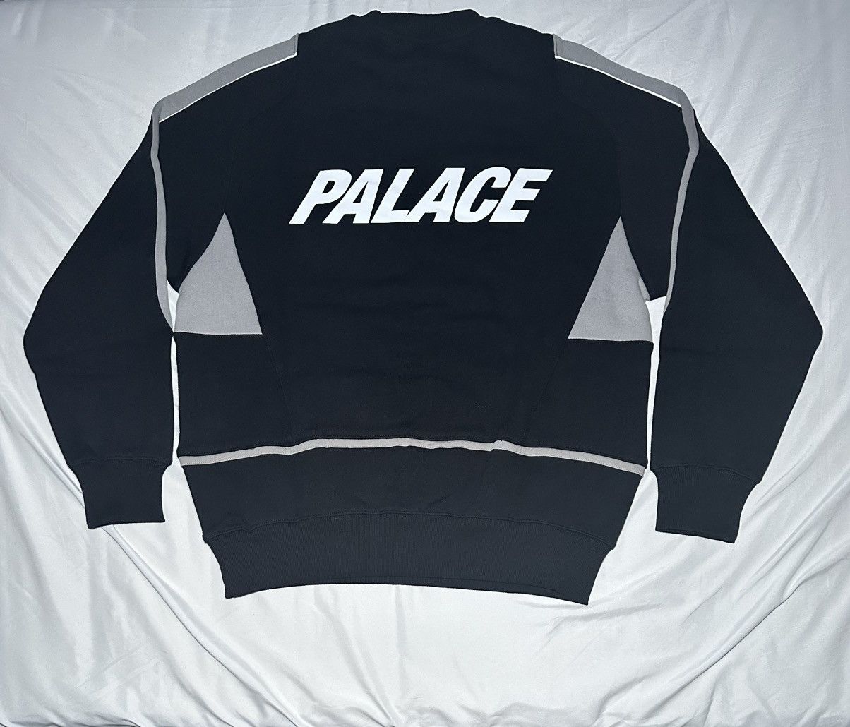 Black Palace fashion Sweatshirt