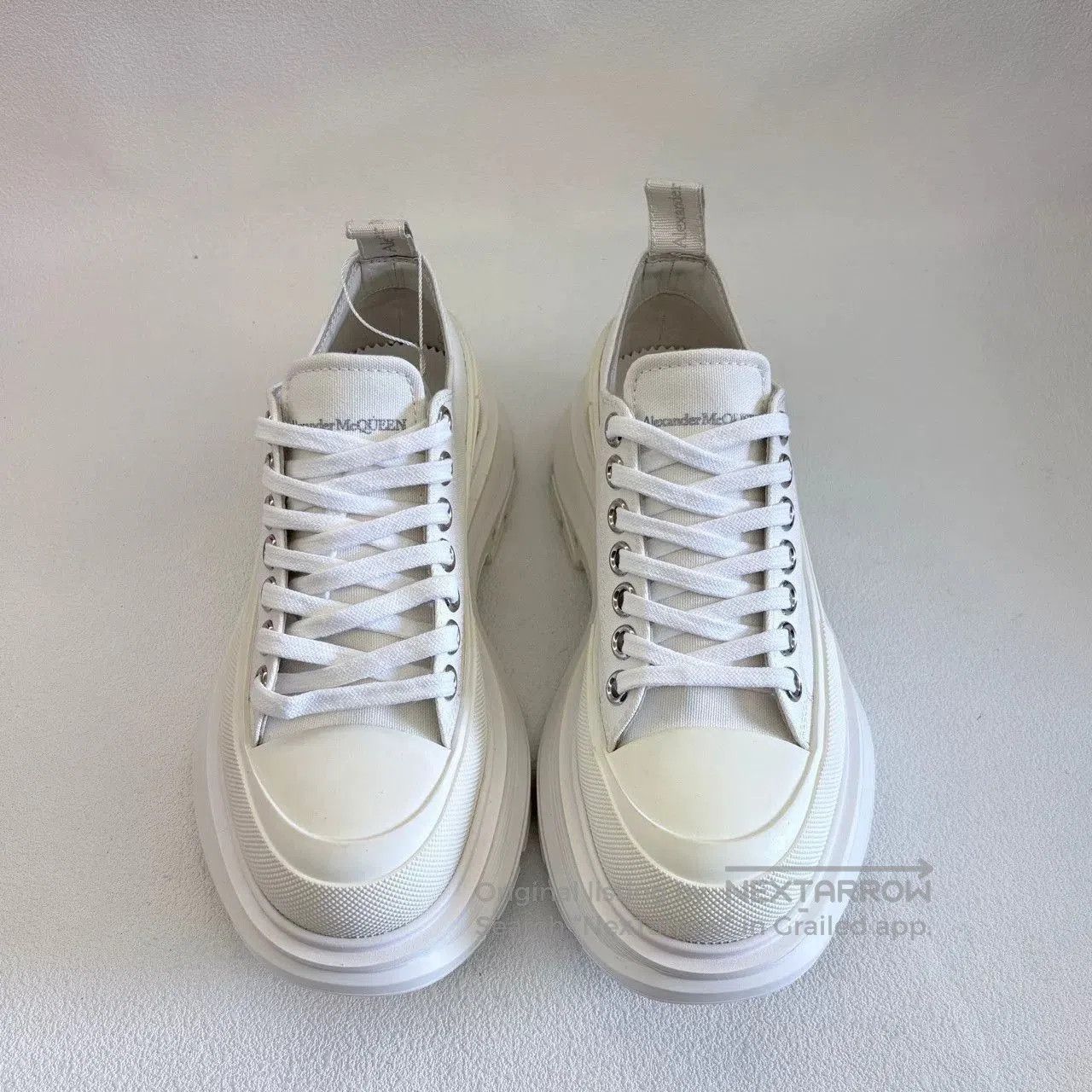 Alexander McQueen alexander mcqueen tread slick white ankle boots. Size US 6 / IT 36 - 5 Thumbnail