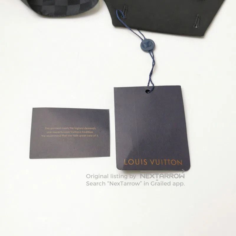 Louis Vuitton Louis Vuitton Black Wool Blend Vest. Size US M / EU 48-50 / 2 - 3 Thumbnail