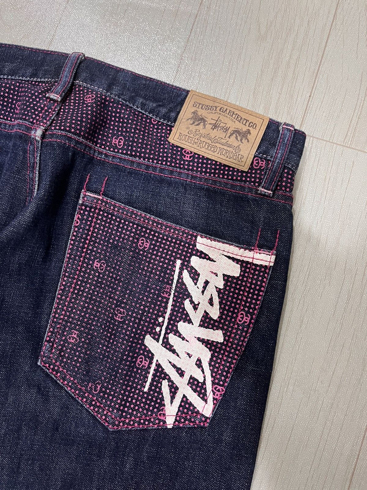 Stussy 00s Stussy jeans printed logo back pocket Size US 32 / EU 48 - 3 Thumbnail