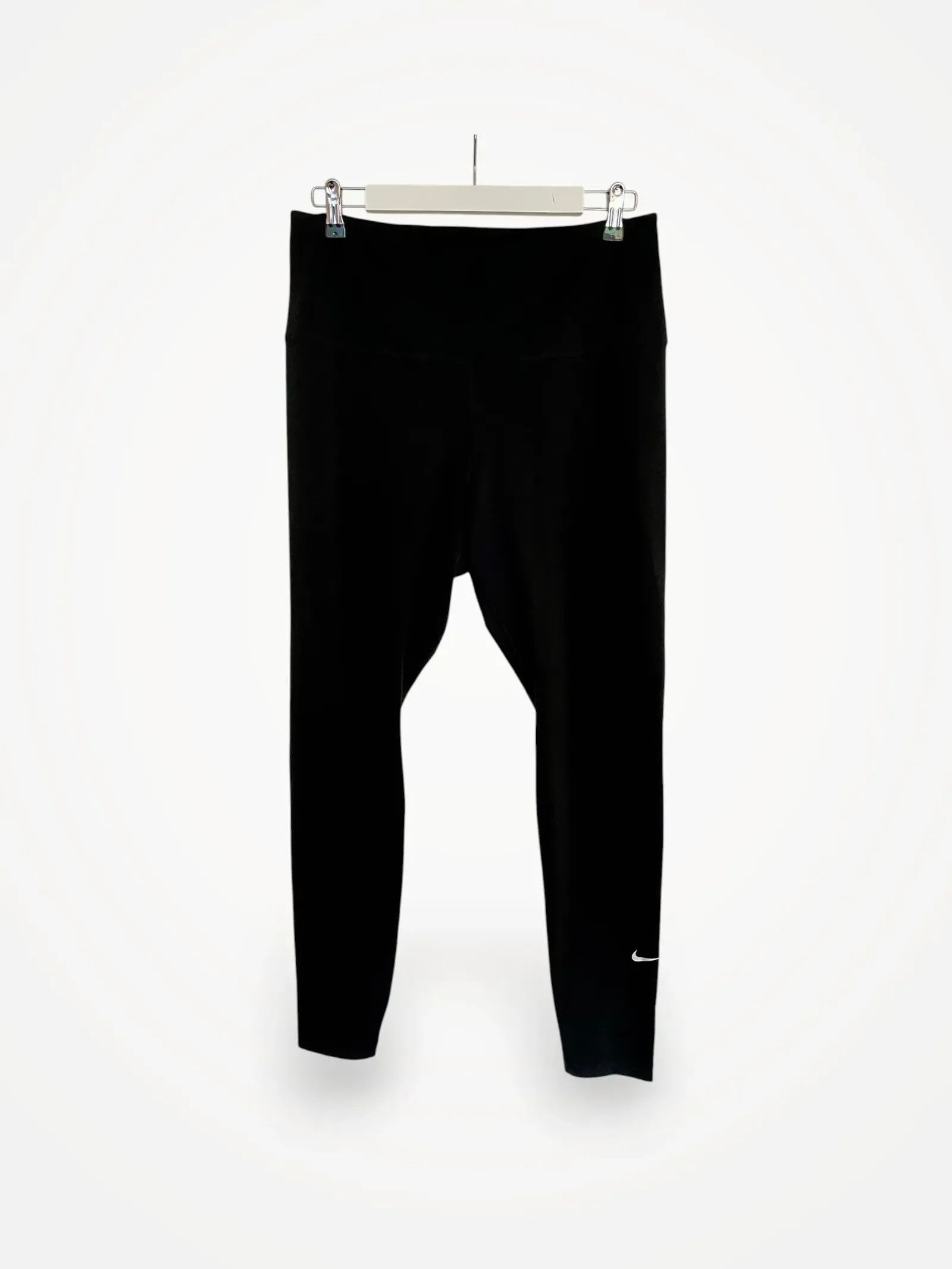 Nike Nike Dri-fit One Tights Size 30" / US 8 / IT 44 - 1 Thumbnail