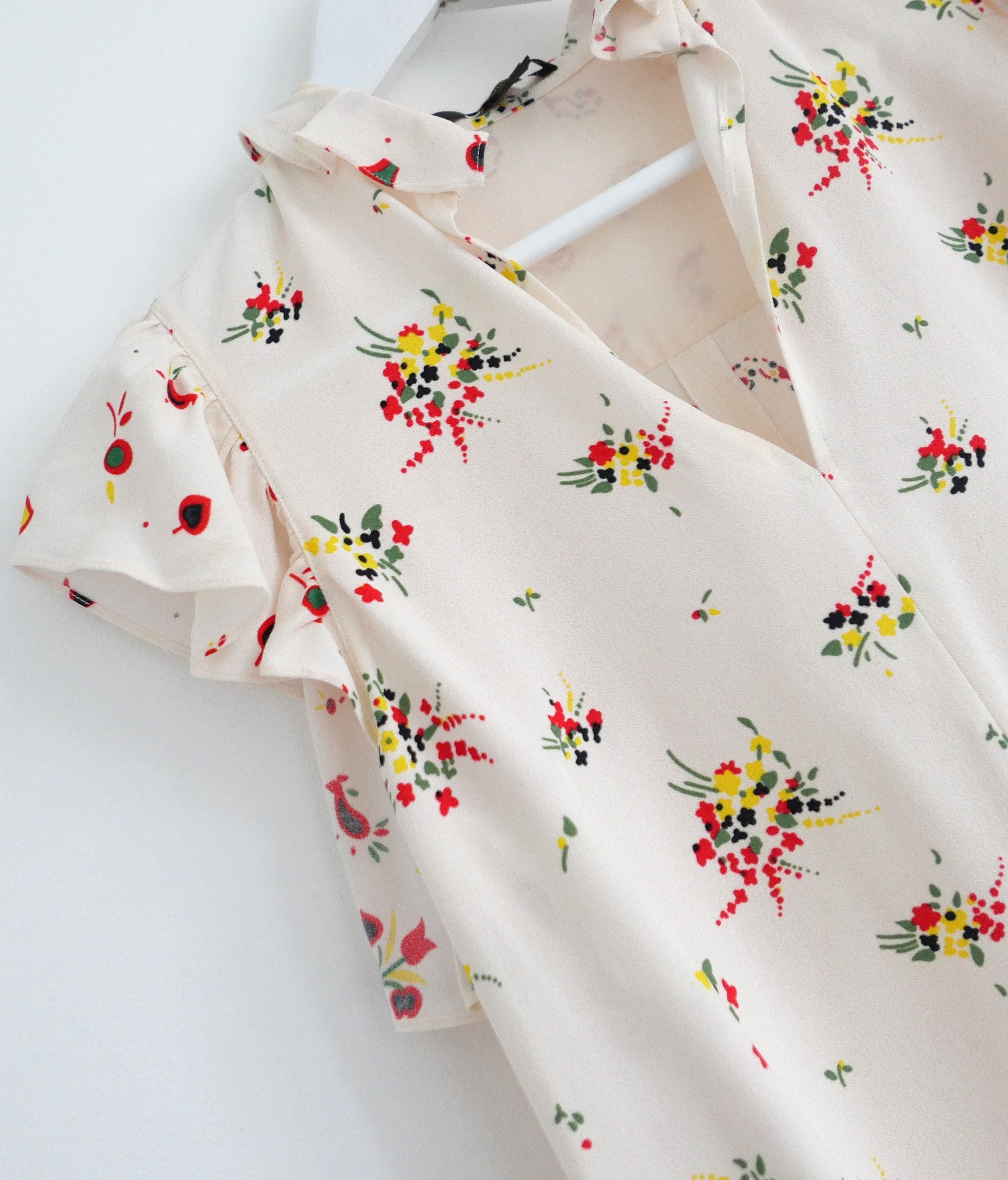 Louis Vuitton Louis Vuitton Resort 2017 Floral Ruffle Neck Blouse Size XS / US 0-2 / IT 36-38 - 2 Thumbnail