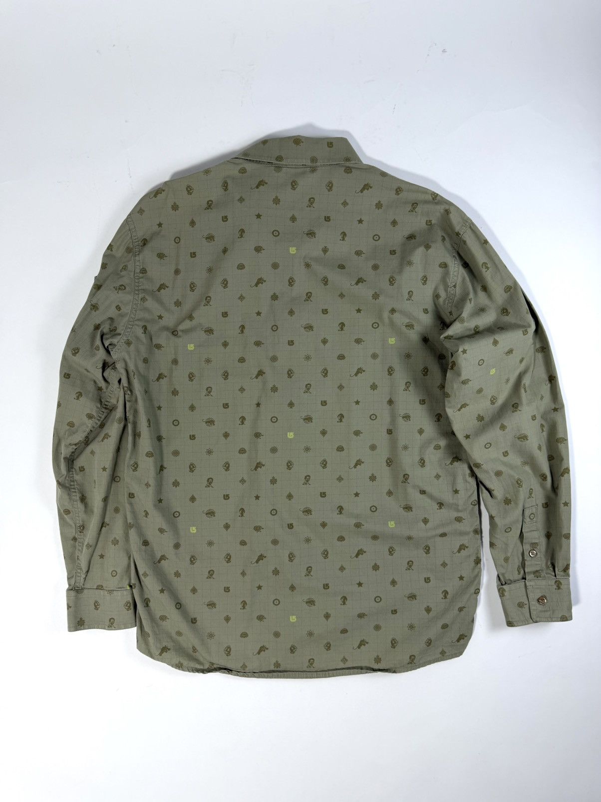 Burton Burton AOP Button Up Size US XL / EU 56 / 4 - 5 Thumbnail