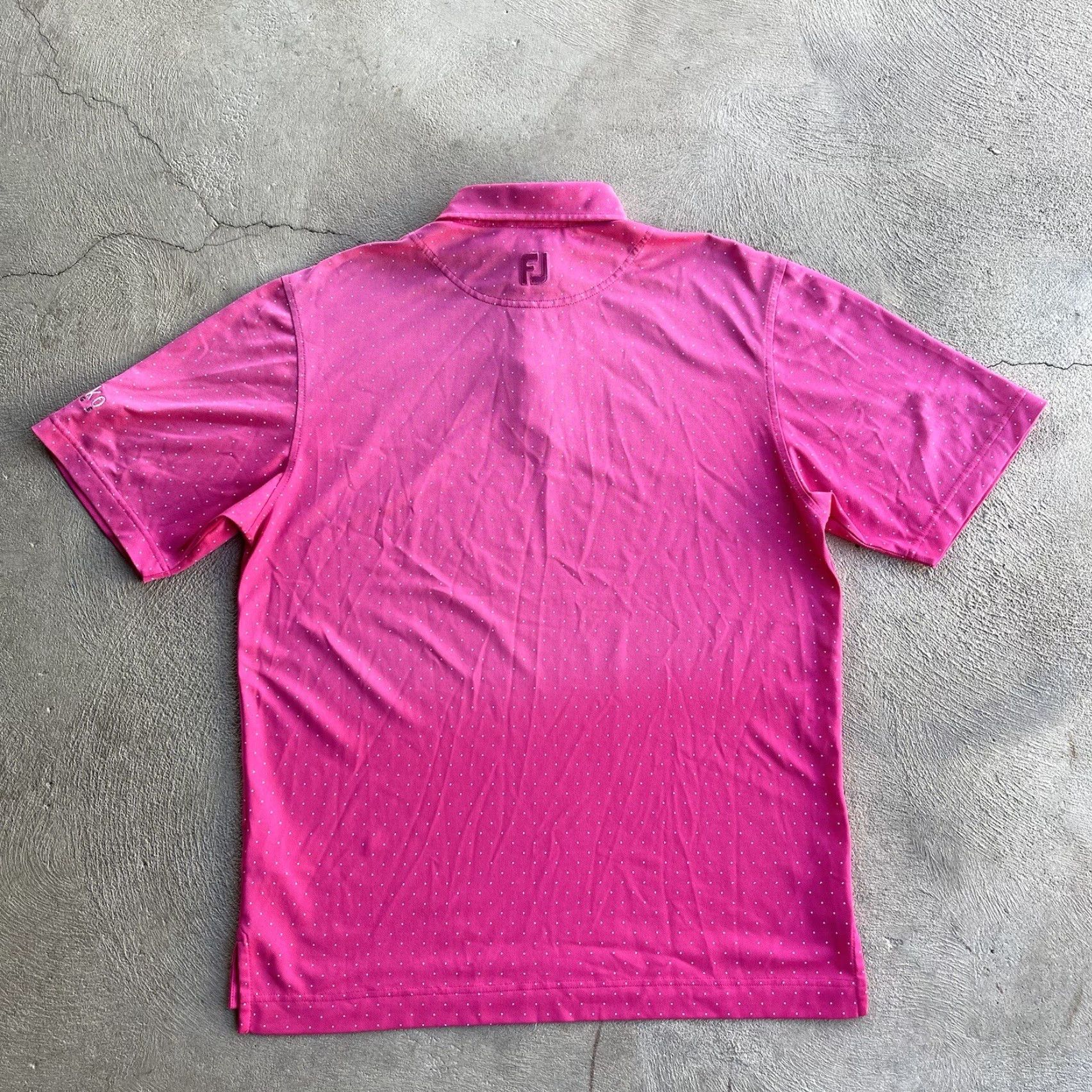 Footjoy Footjoy Polo Shirt Mens Medium Short Sleeve Polo Performance Golf Worn Pink Polka Dot Breathable Lightweight Polyester Spandex Polyester Blend Shirt Size US M / EU 48-50 / 2 - 5 Thumbnail