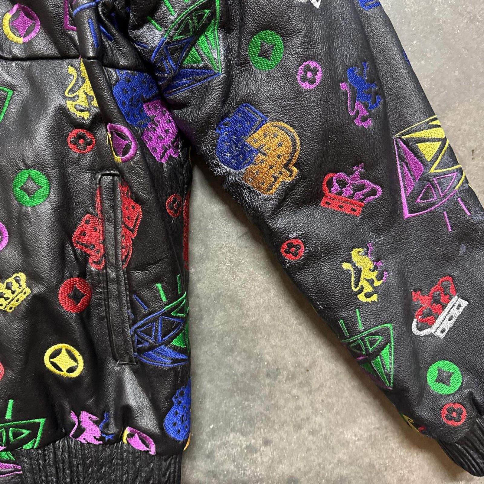 Vintage Vintage Y2K Diamonds Cash Pelle Pelle Style Leather Jacket Size US S / EU 44-46 / 1 - 5 Thumbnail