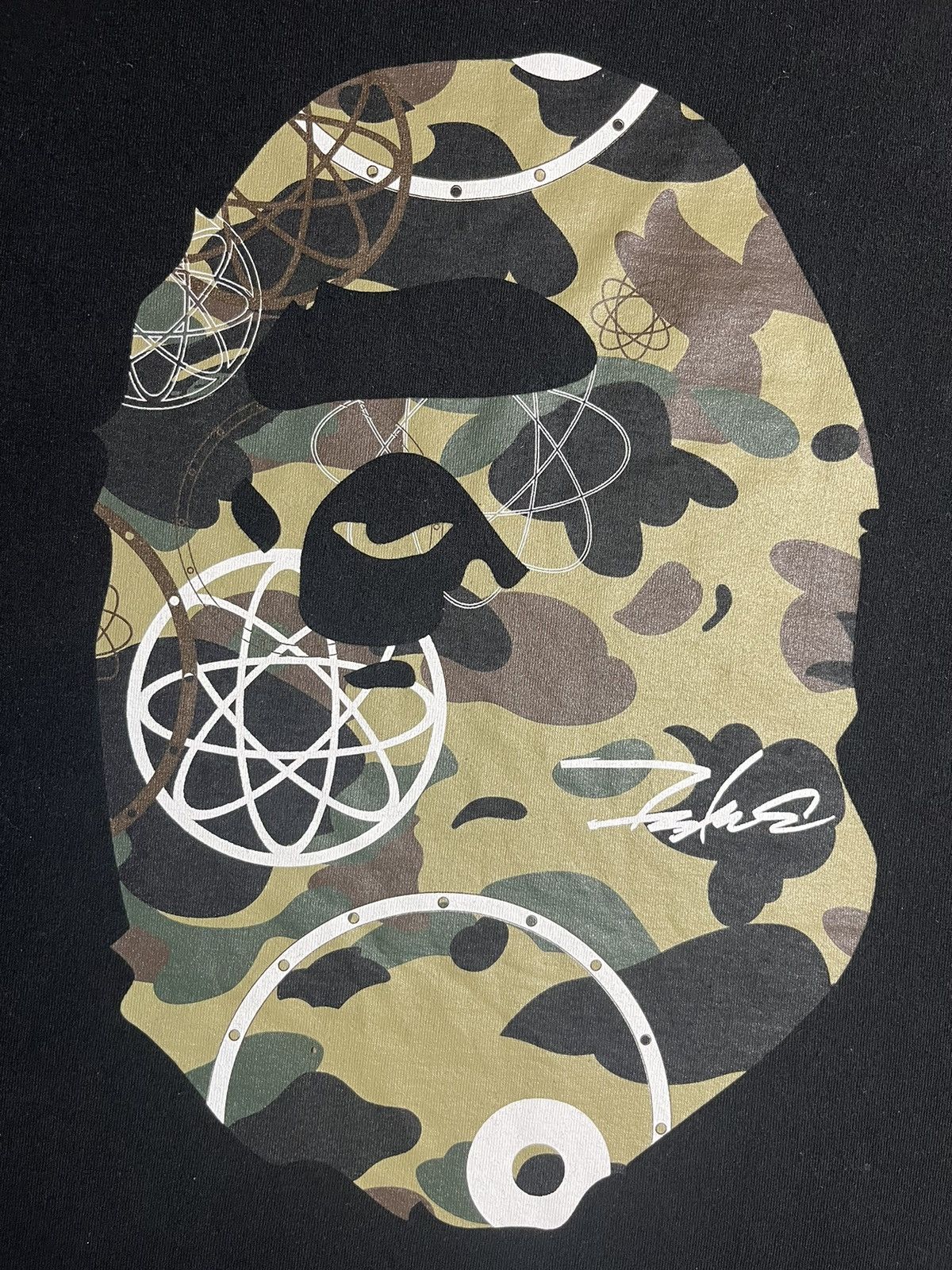 Bape × Futura Bape x Futura Big Ape Head Shirt XXL Size US XXL / EU 58 / 5 - 5 Thumbnail