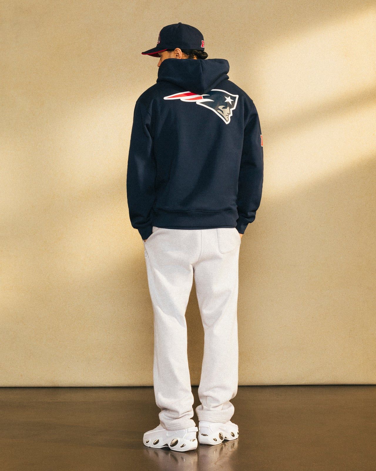NFL OVO x NFL NEW ENGLAND PATRIOTS OG HOODIE XXXL Size US XXL / EU 58 / 5 - 9 Thumbnail