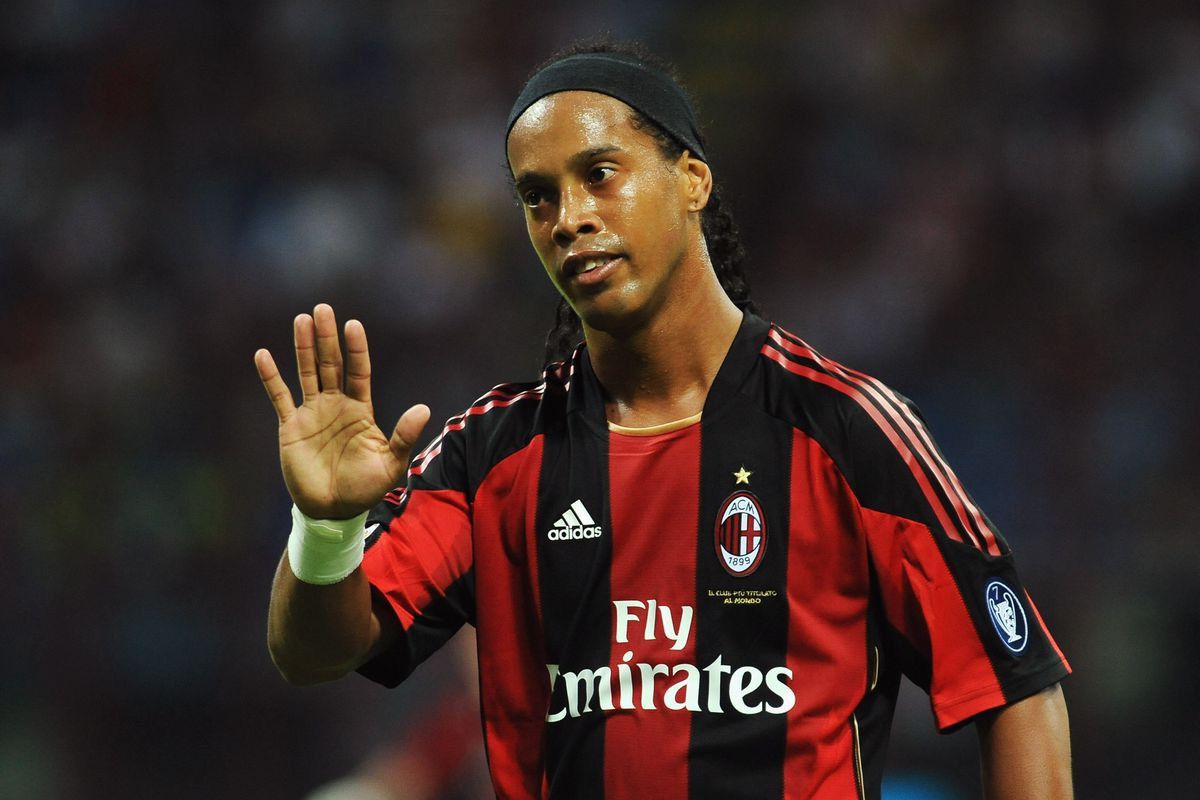 Sports Specialties AC Milan 10/11 home shirt #80 Ronaldinho Size US S / EU 44-46 / 1 - 11 Thumbnail