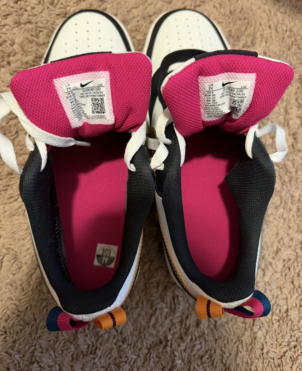Nike COURT BOROUGH LOW 2 SE (GS) 7 Youth Size US 7 / IT 37 - 10 Thumbnail