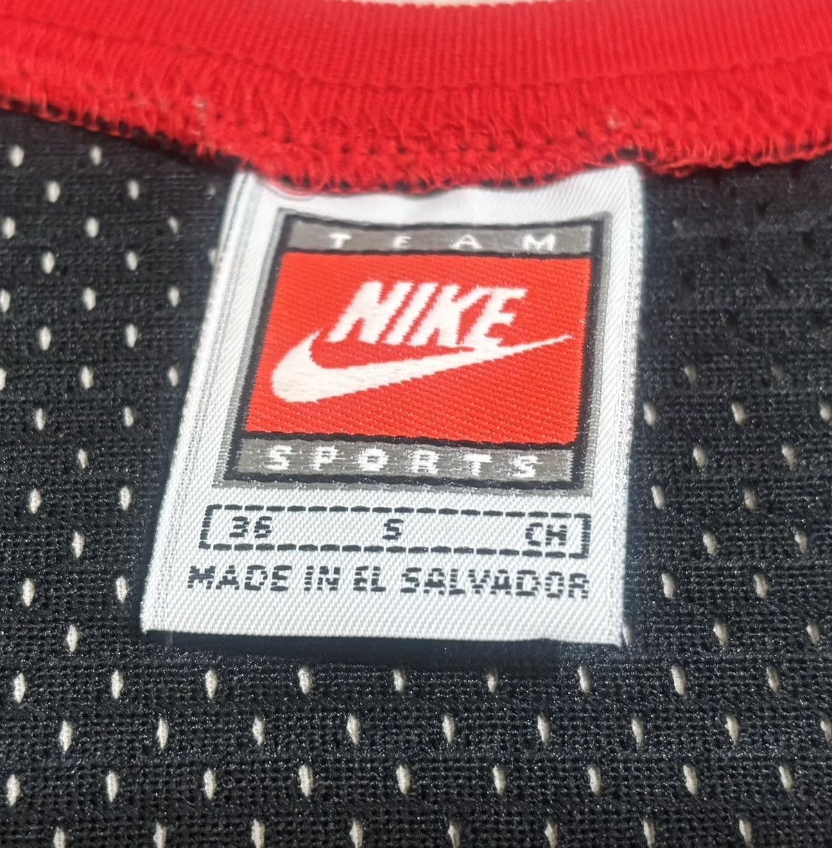 Nike Authentic Nike Rasheed Wallace Portland Trail Blazers Jersey Size US S / EU 44-46 / 1 - 6 Thumbnail