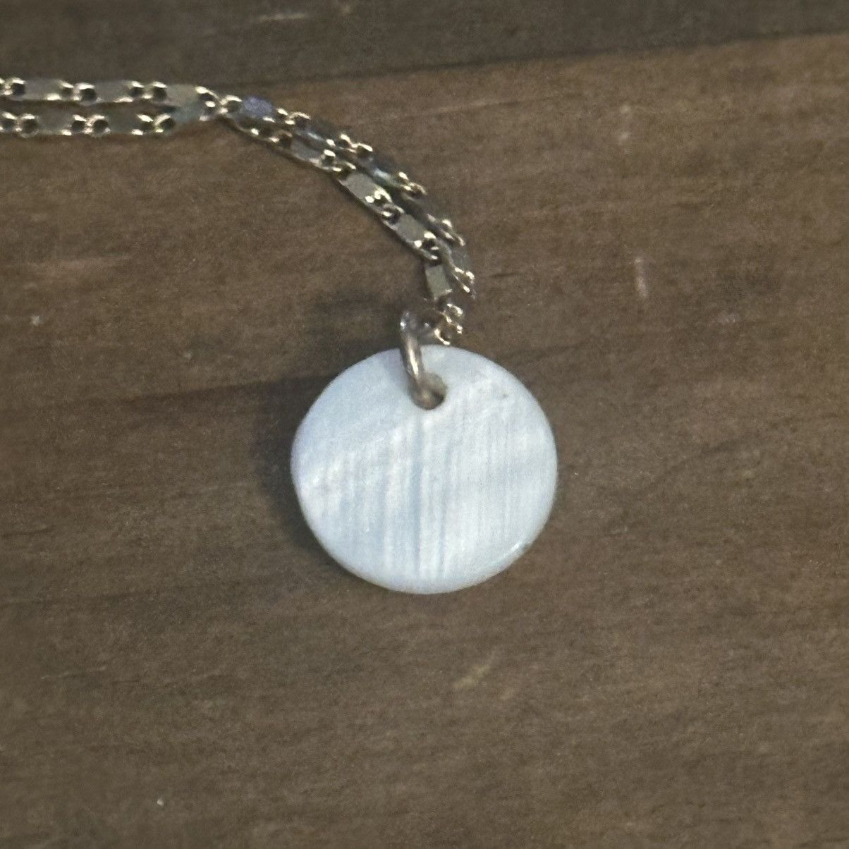 Other Liz Claiborne mother of pearl initial A pendant necklace Size ONE SIZE - 5 Thumbnail