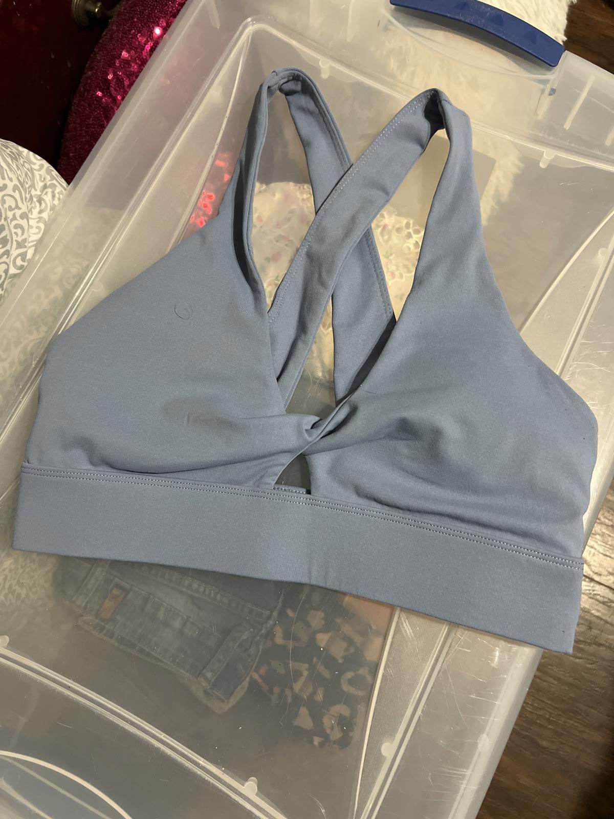 Fabletics Fabletics Oasis Twist Medium Impact Sports Bra S Size ONE SIZE - 2 Thumbnail